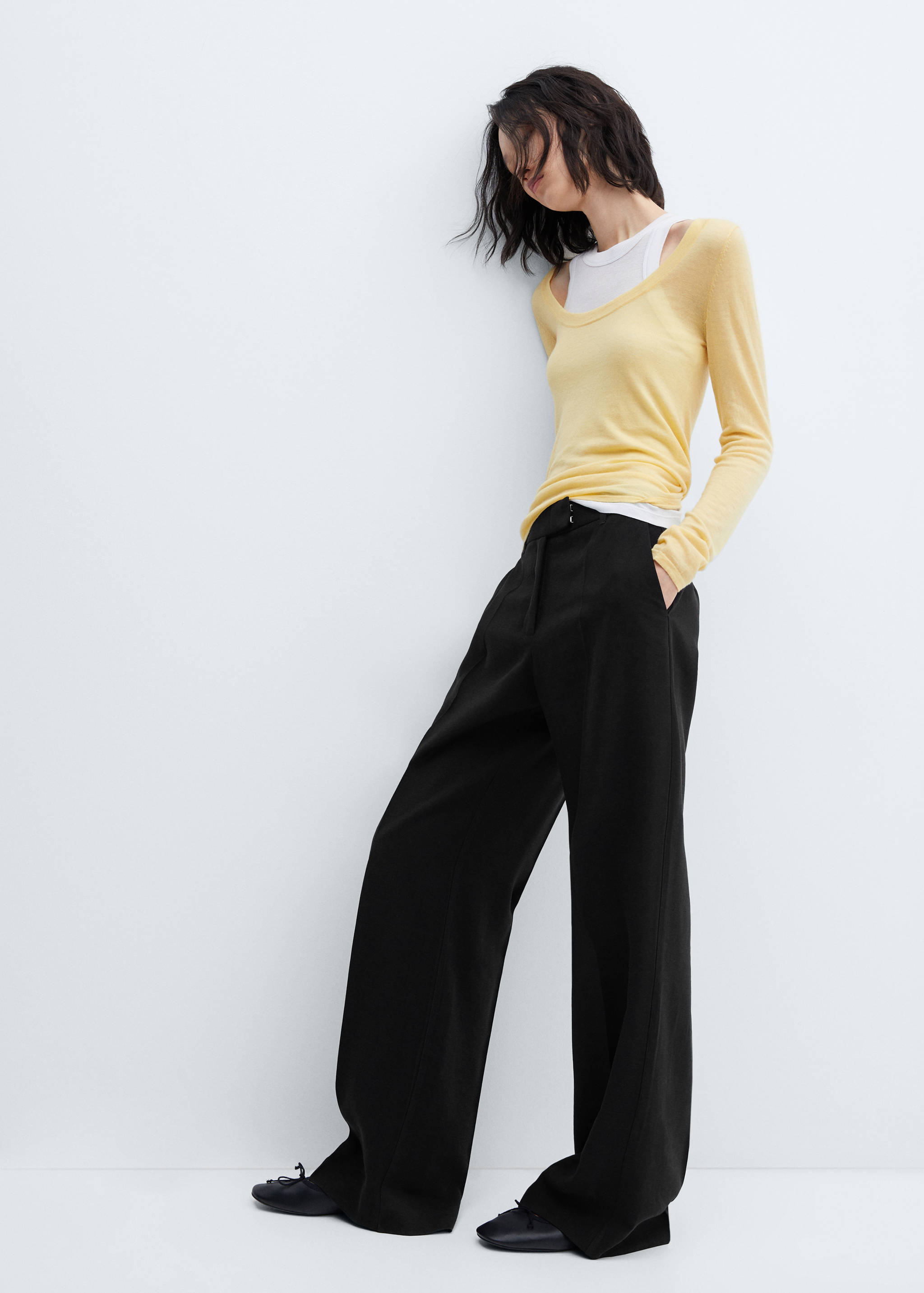 Low-waist wide leg trousers - Details of the article 6