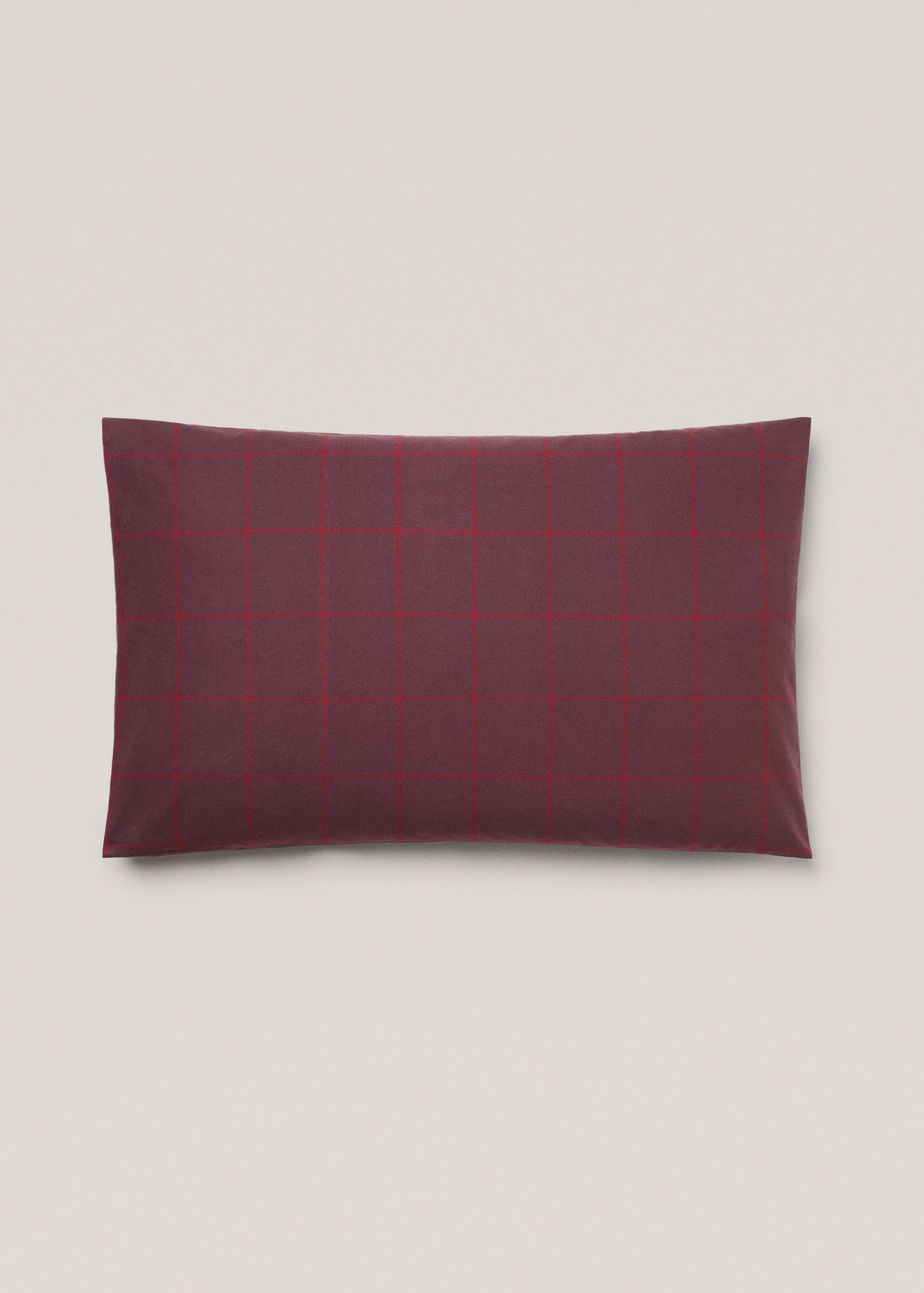 Rutigt örngott i flanell 50x75 cm - Artikel utan modell