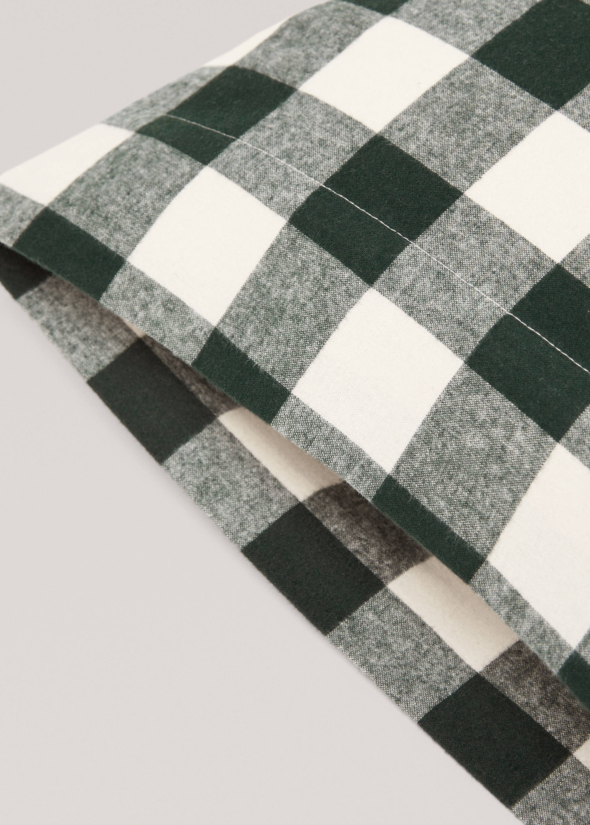 Tvåfärgat rutigt örngott flanell 45x110cm - Detaljer om artikeln 1