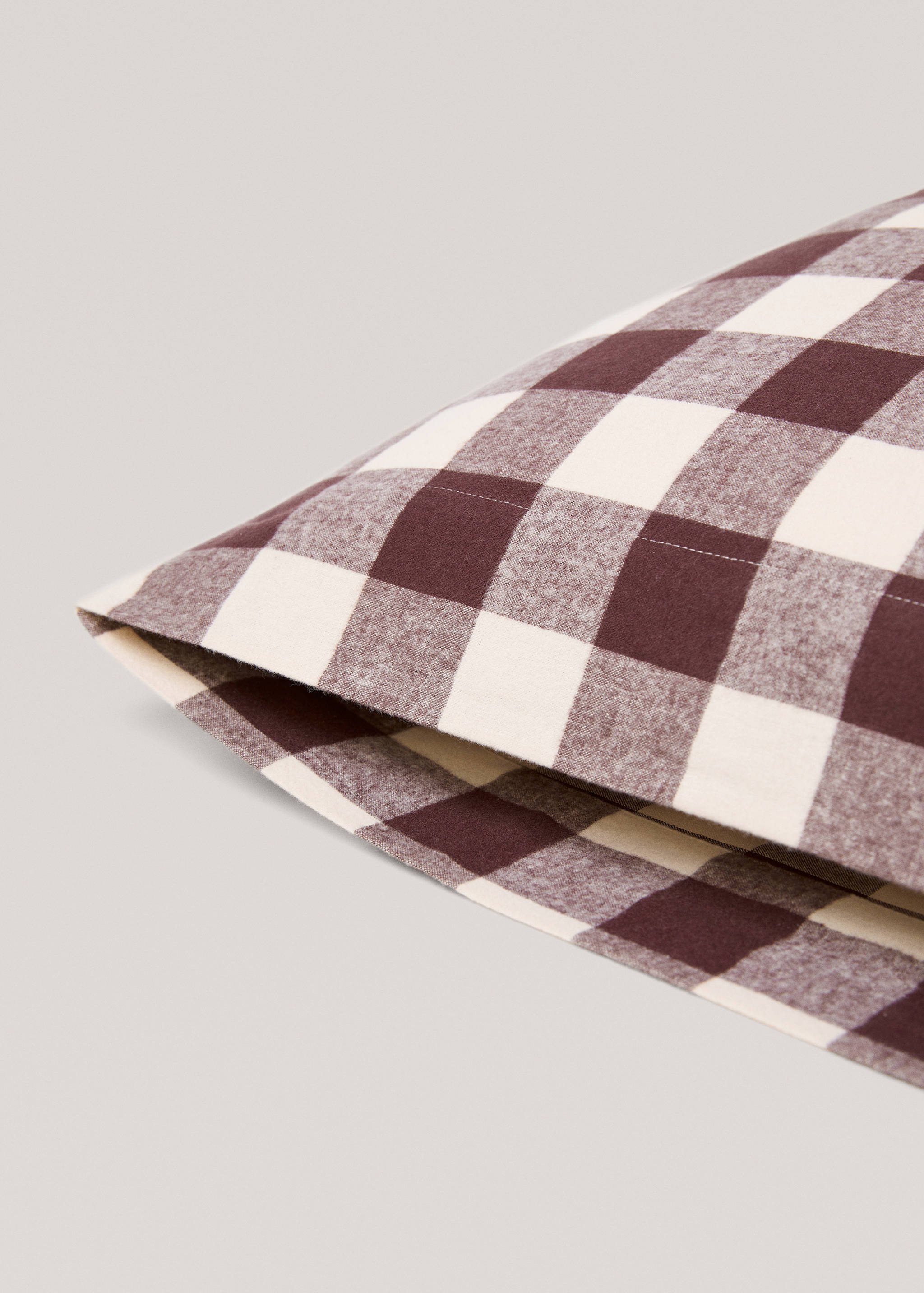 Tvåfärgat rutigt örngott flanell 45x110cm - Detaljer om artikeln 1