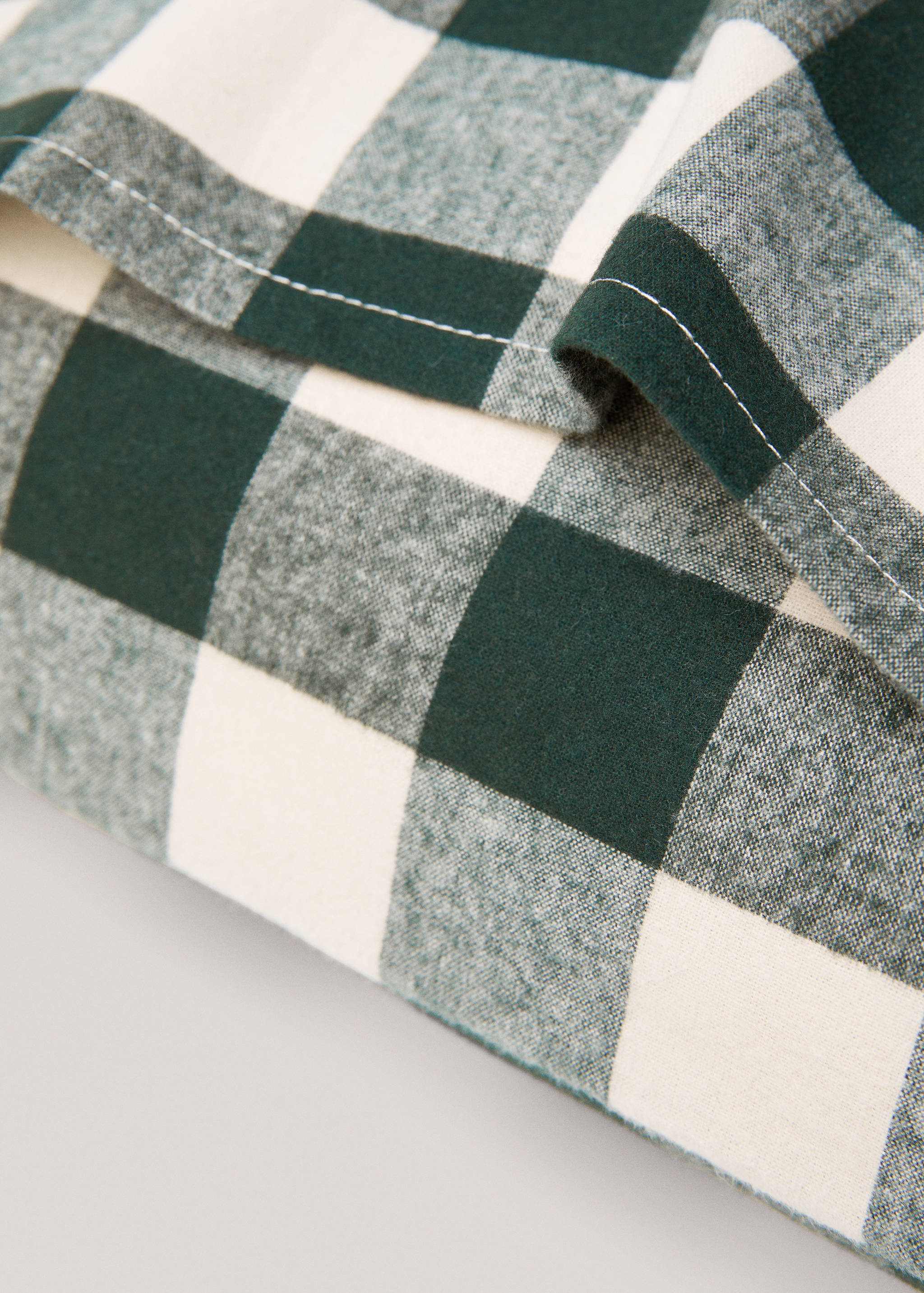 Two-tone check flannel pillowcase 50x75cm - Details of the article 1
