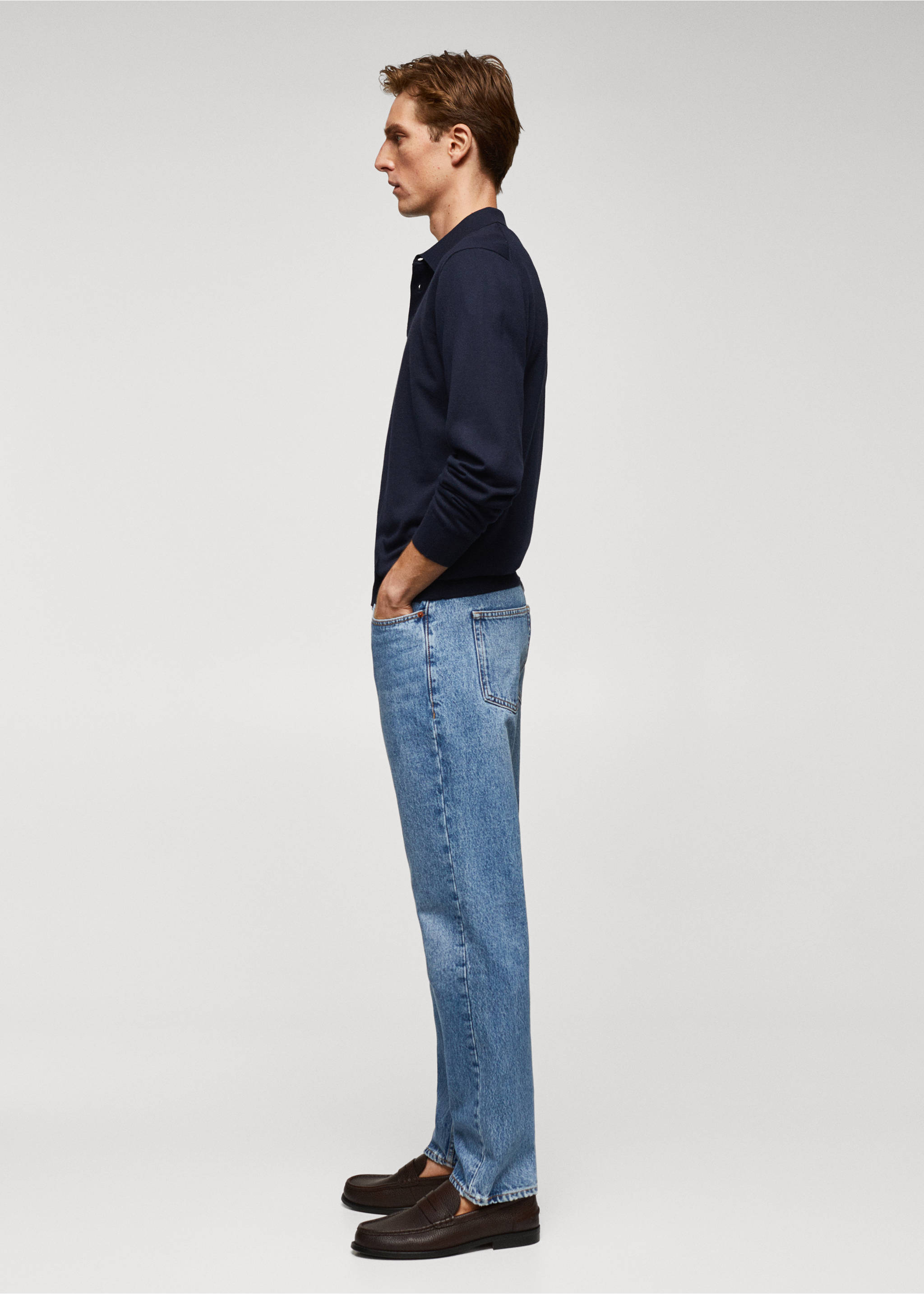 Bob straight-fit jeans - Details of the article 2, Medium Blue. Ref: 57024393-00.