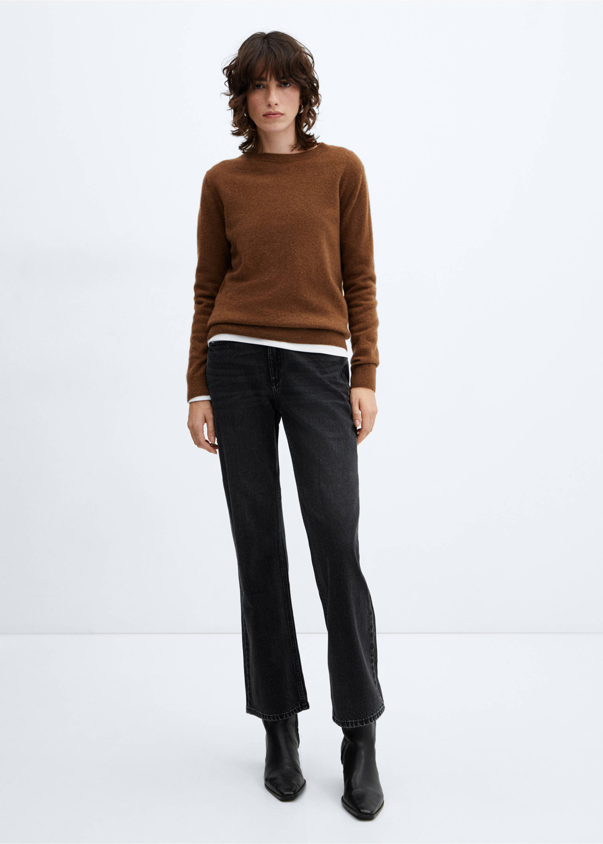 Jean droit taille normale - Plan général, Black denim. Ref: 57024405-00.