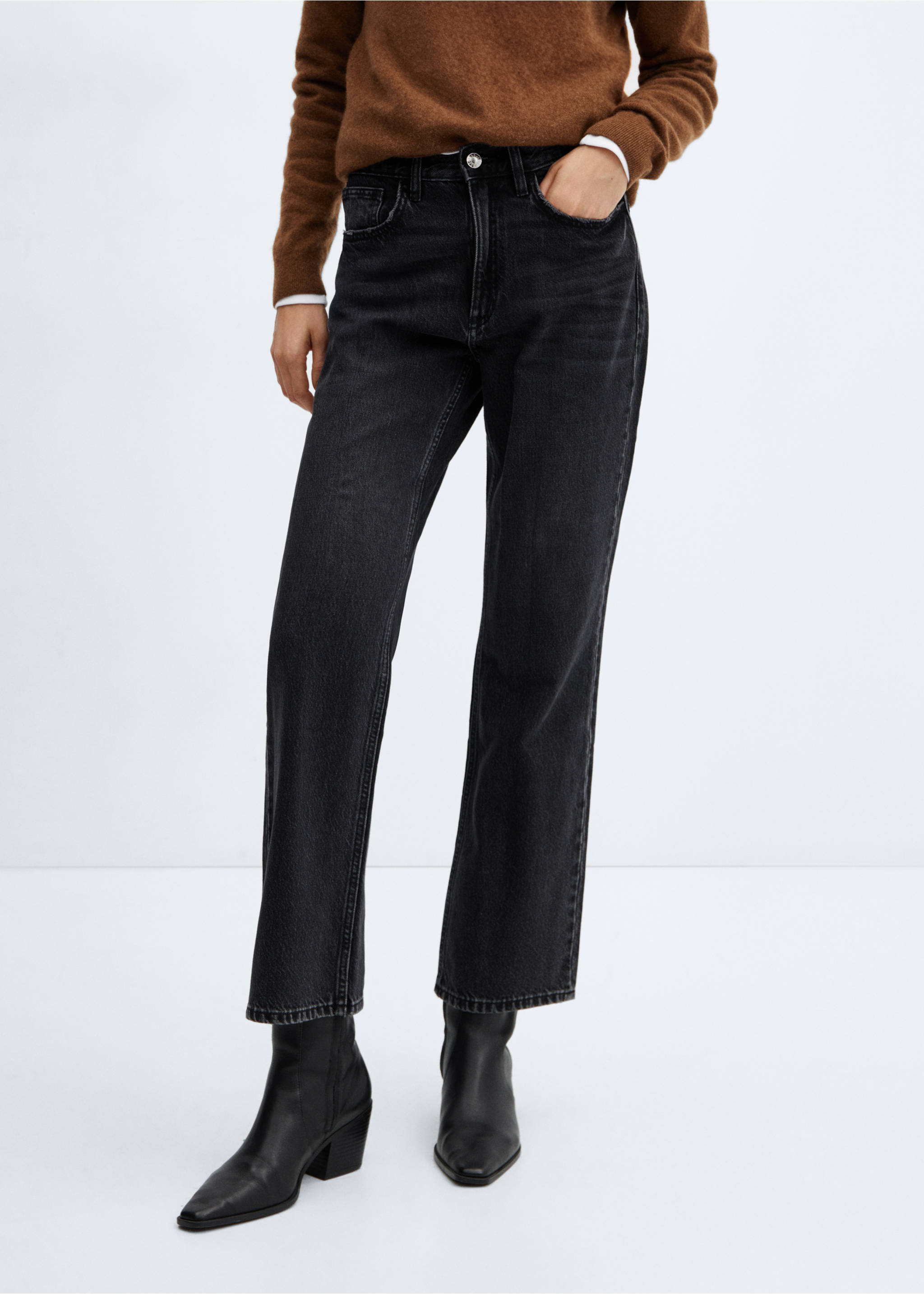 Jean droit taille normale - Plan moyen, Black denim. Ref: 57024405-00.