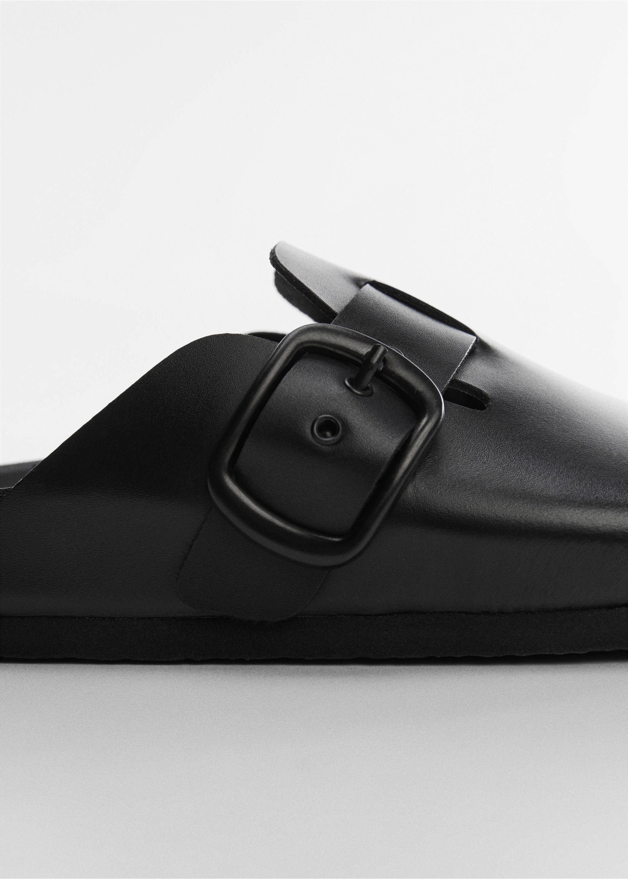 Leather clogs with buckle - Details of the article 2, Black. Ref: 57024421-00.