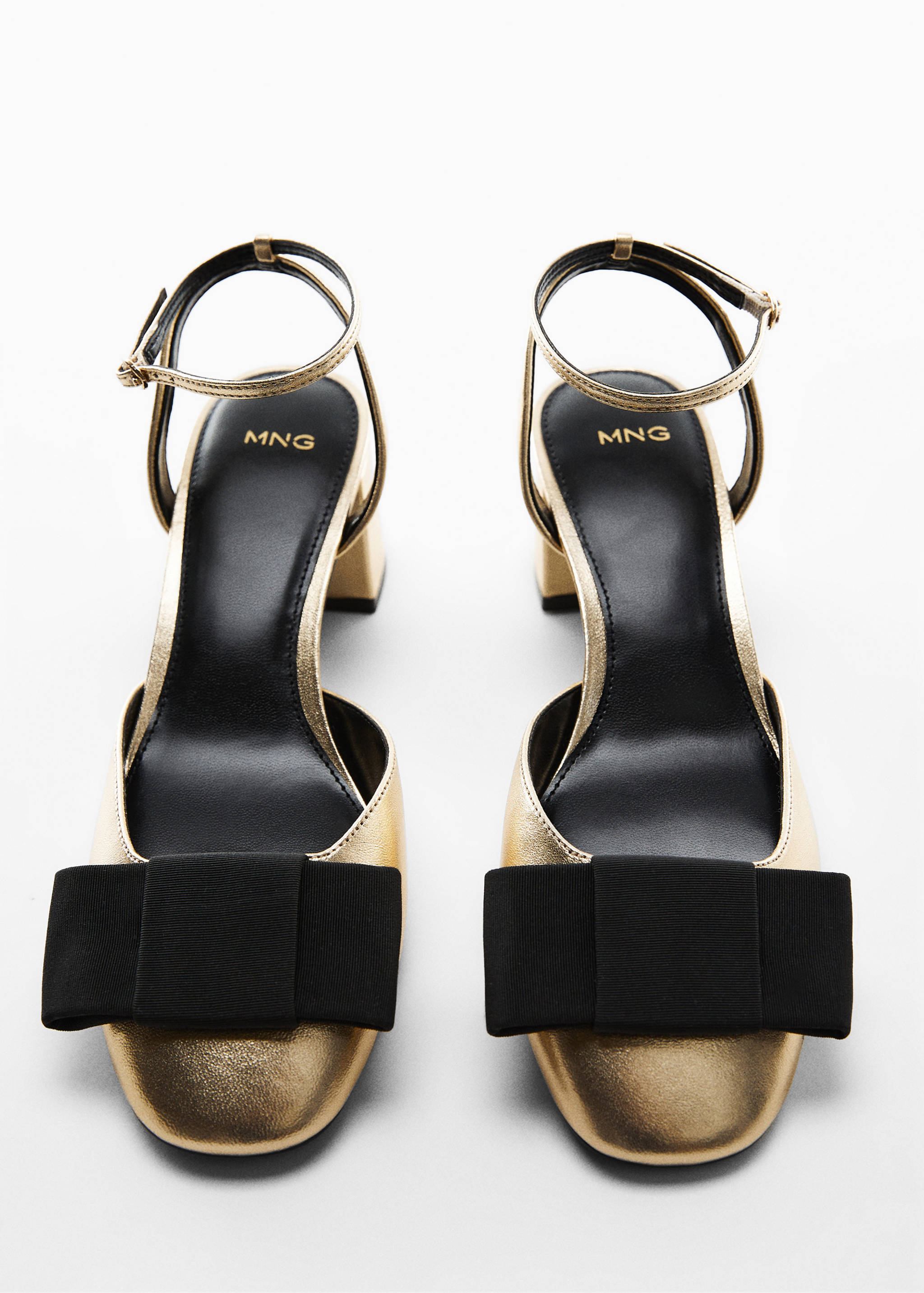 Metallic shoes with bow - Details of the article 5