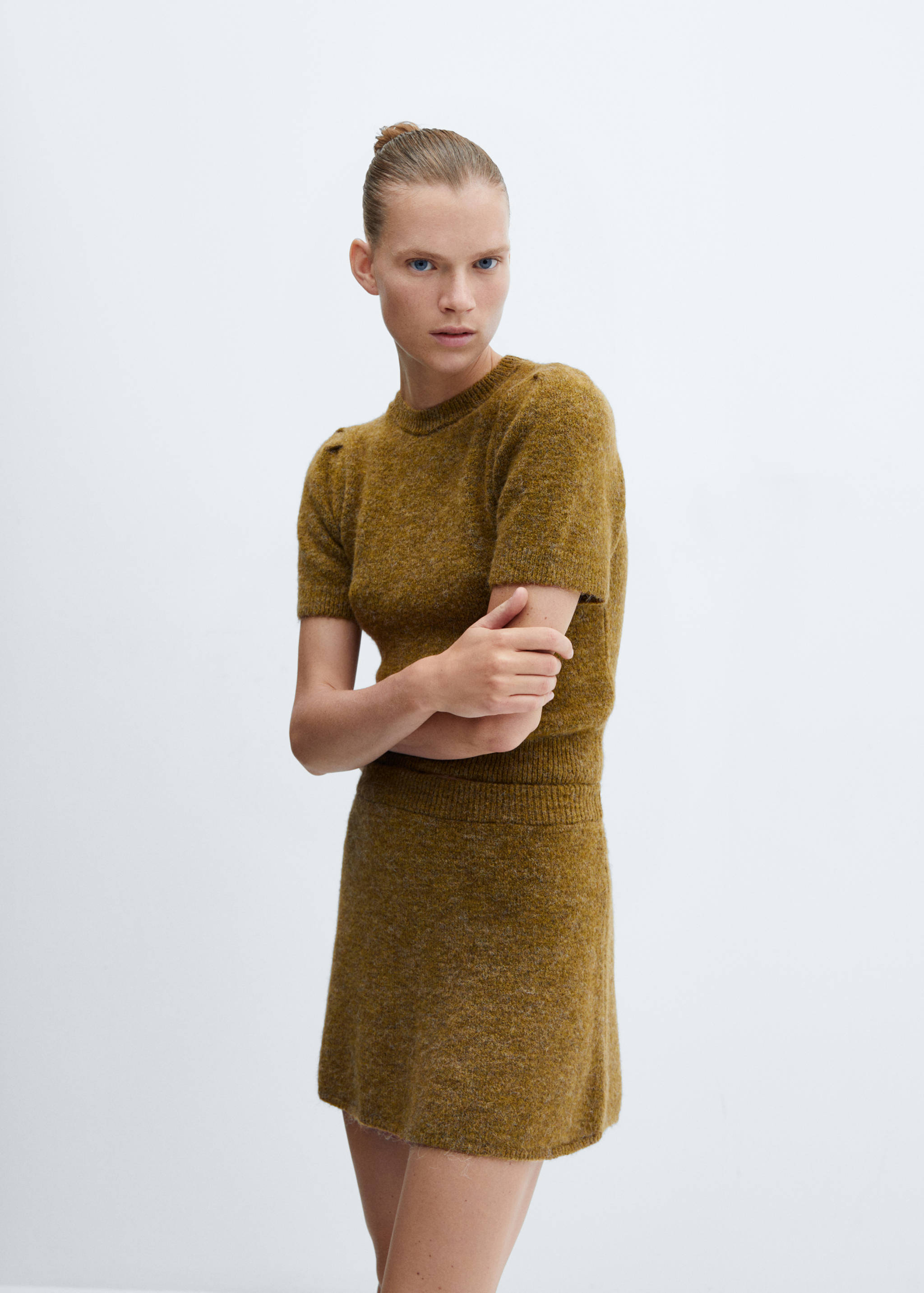 Knitted miniskirt - Medium plane