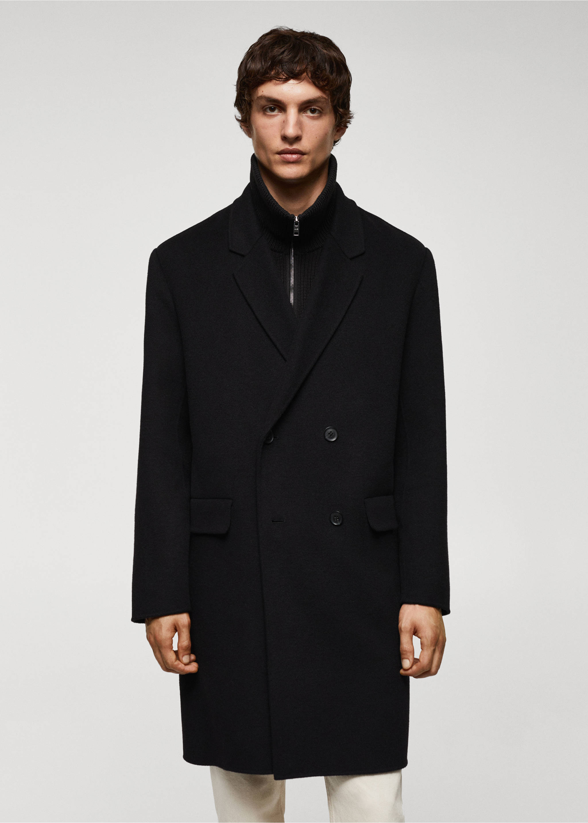 Manteau croisé fait main laine recyclée - Plan moyen, Noir. Ref: 57025951-00.