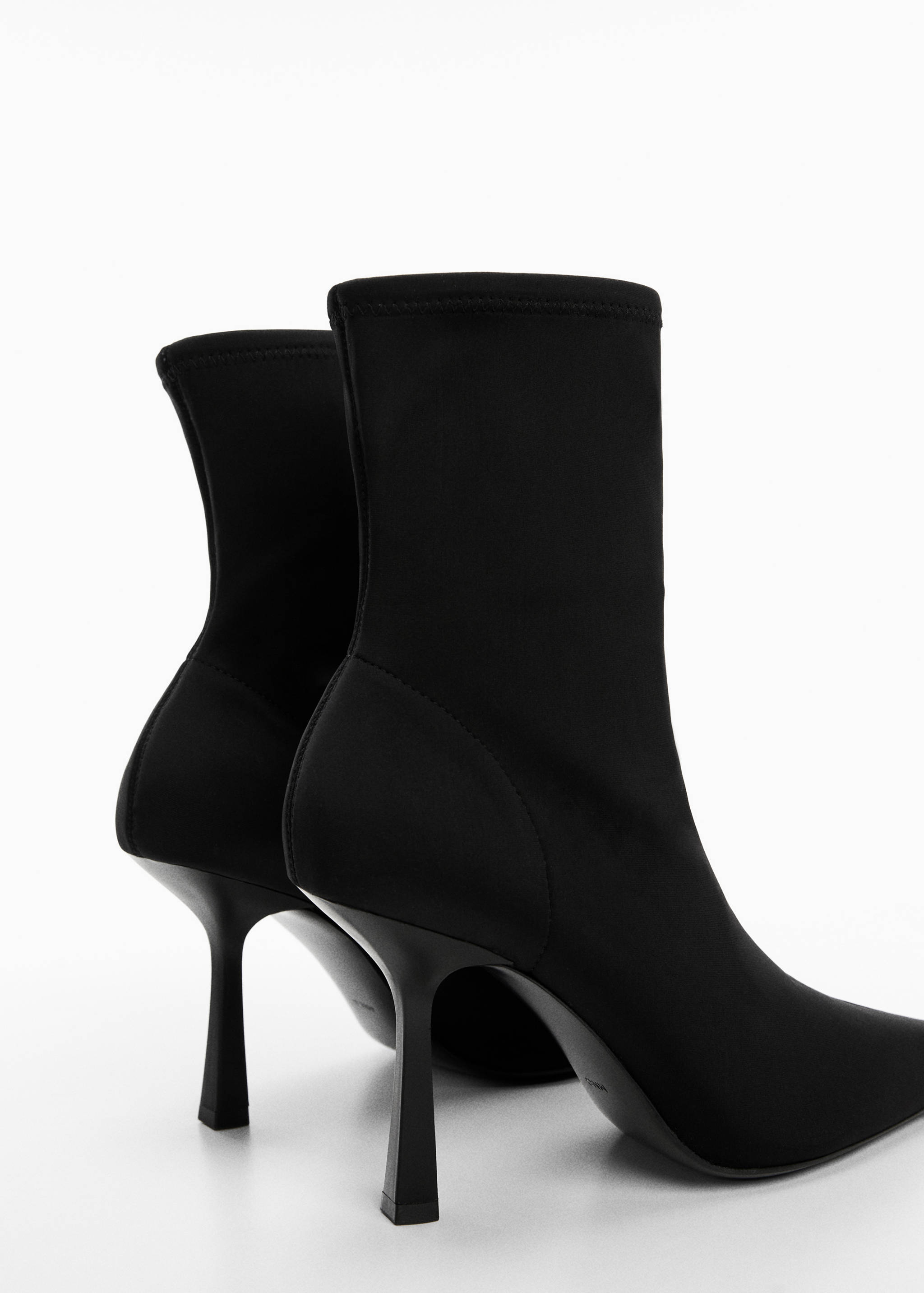 Pointed heel ankle boot - Details of the article 1