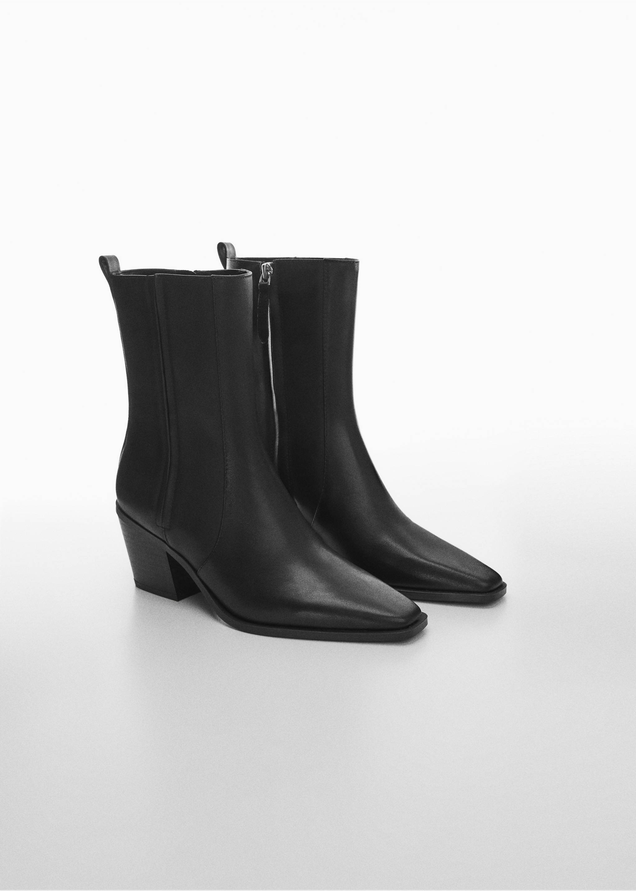 Leather heeled boots - Medium plane, Black. Ref: 57025976-00.