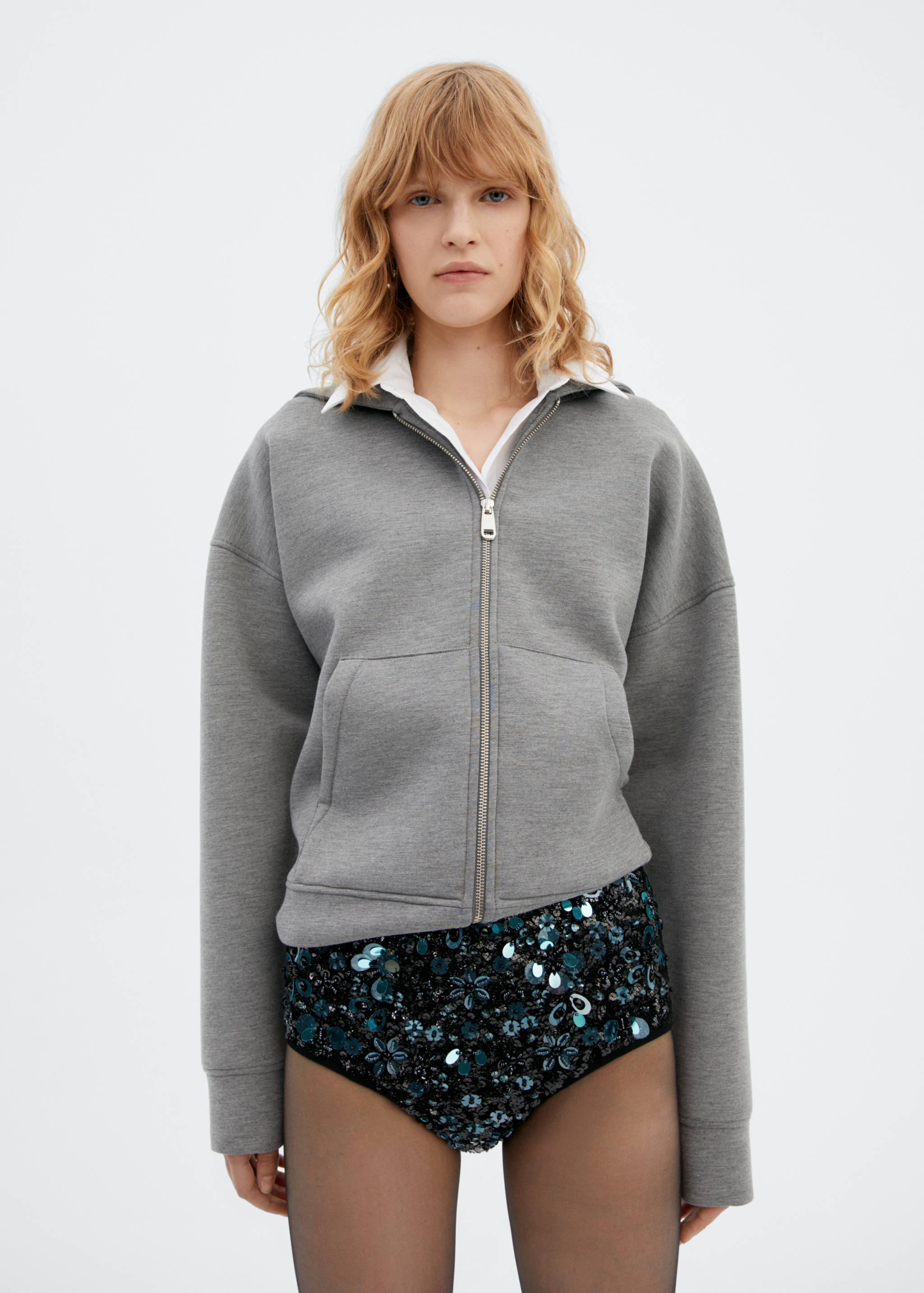 Beaded embroidered shorts - Medium plane, Black. Ref: 57026018-00.