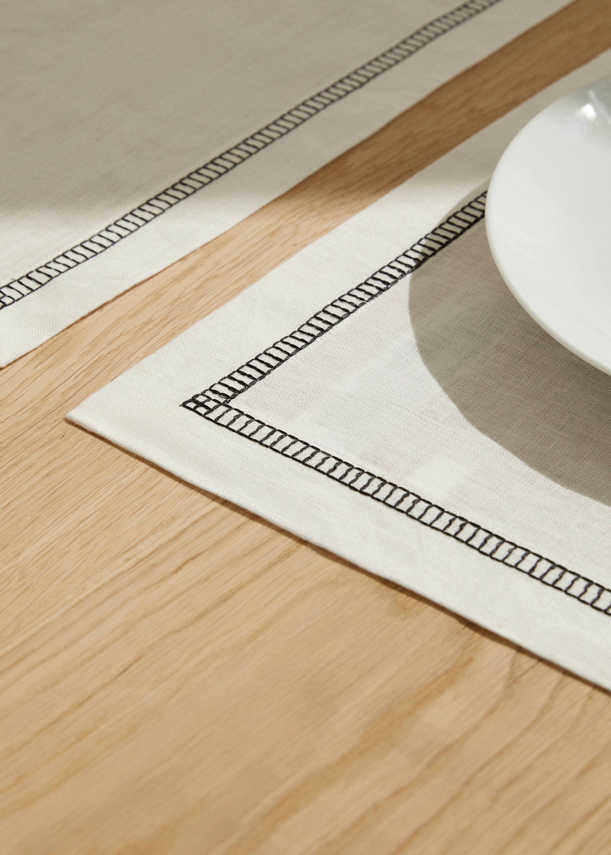 Individual 100% linen seams 35x50cm - Details of the article 8