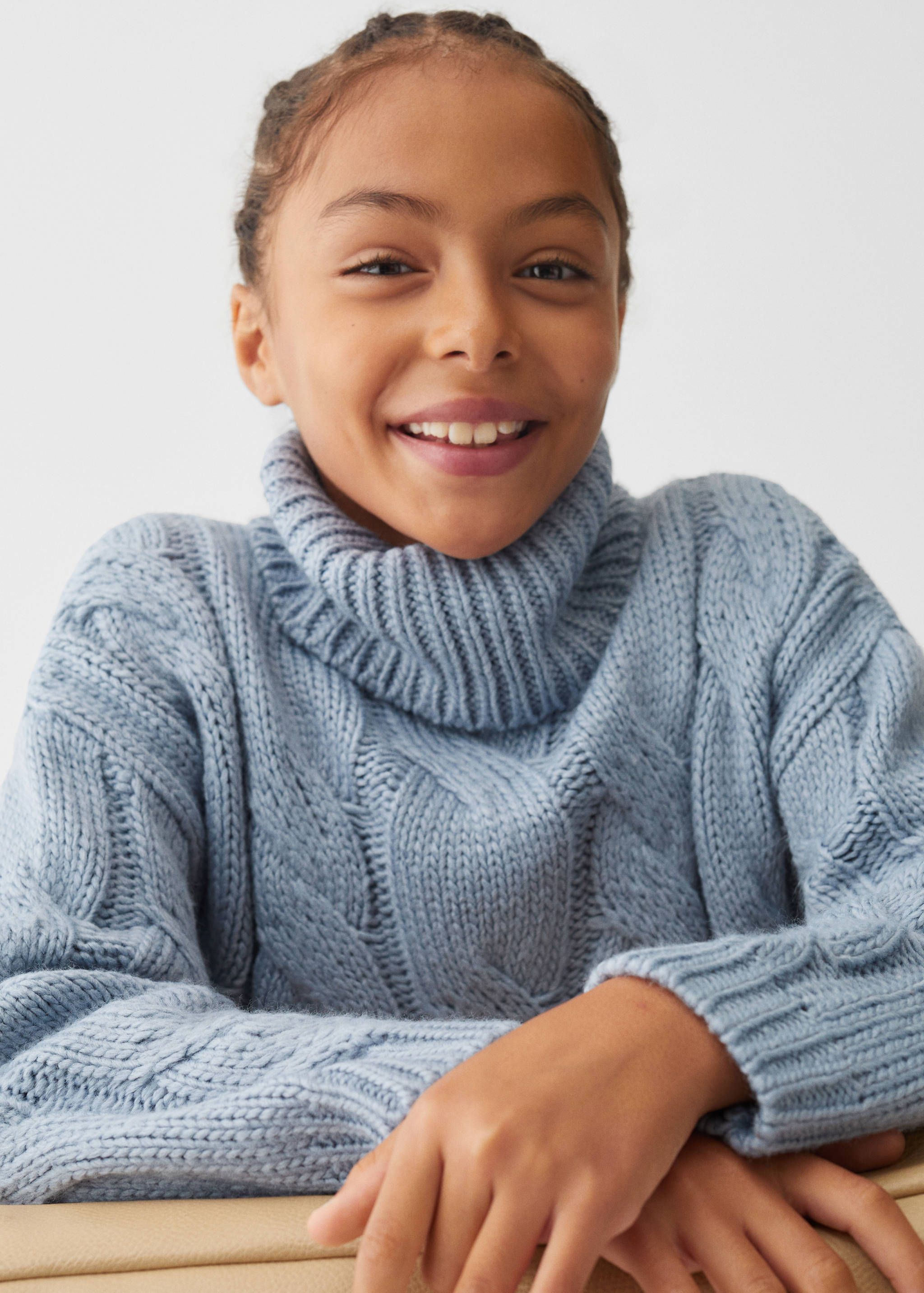 Strikkegenser med høy hals - Artikkeldetalj 1