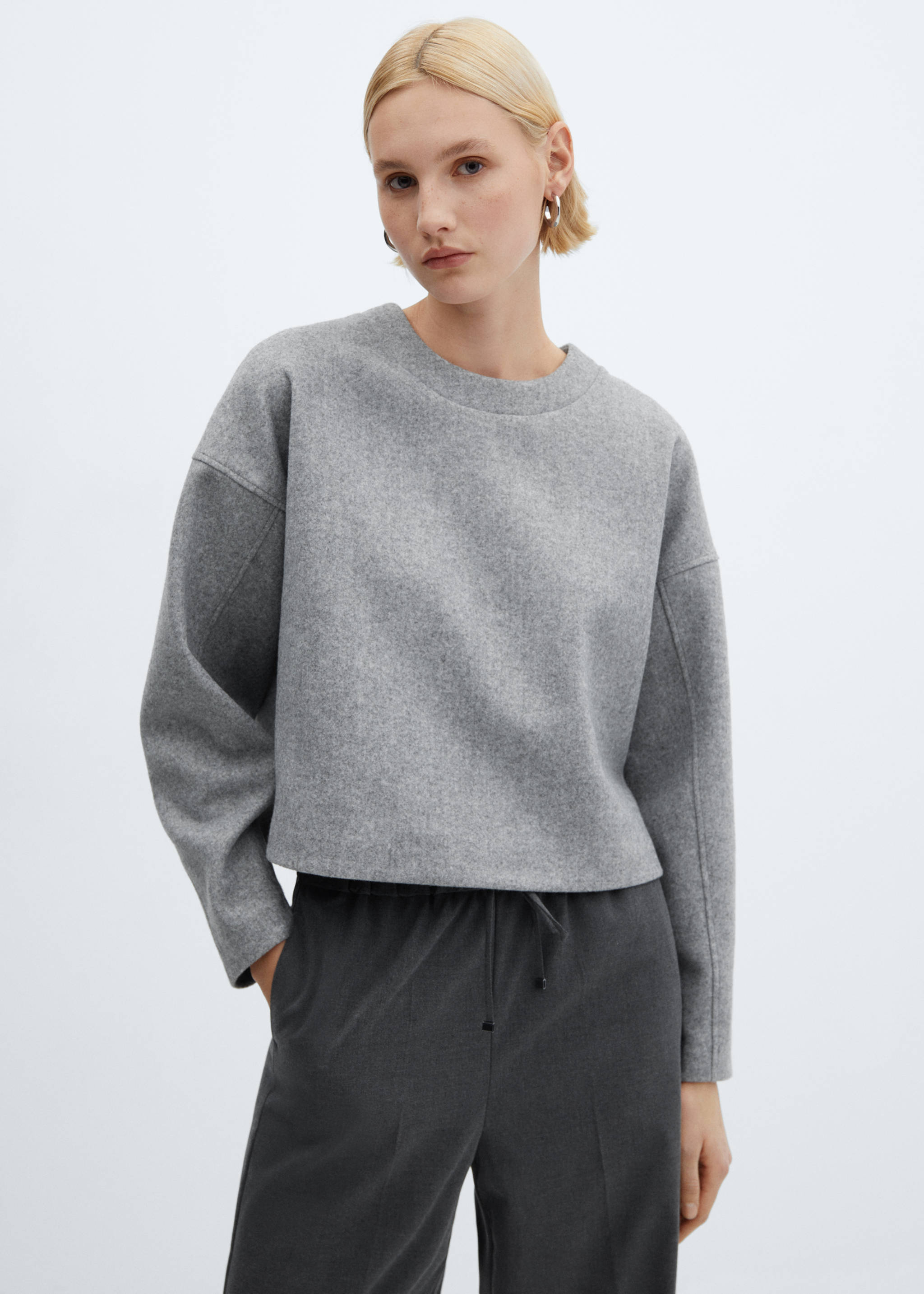 Wide leg trousers with elastic waist - Details of the article 1