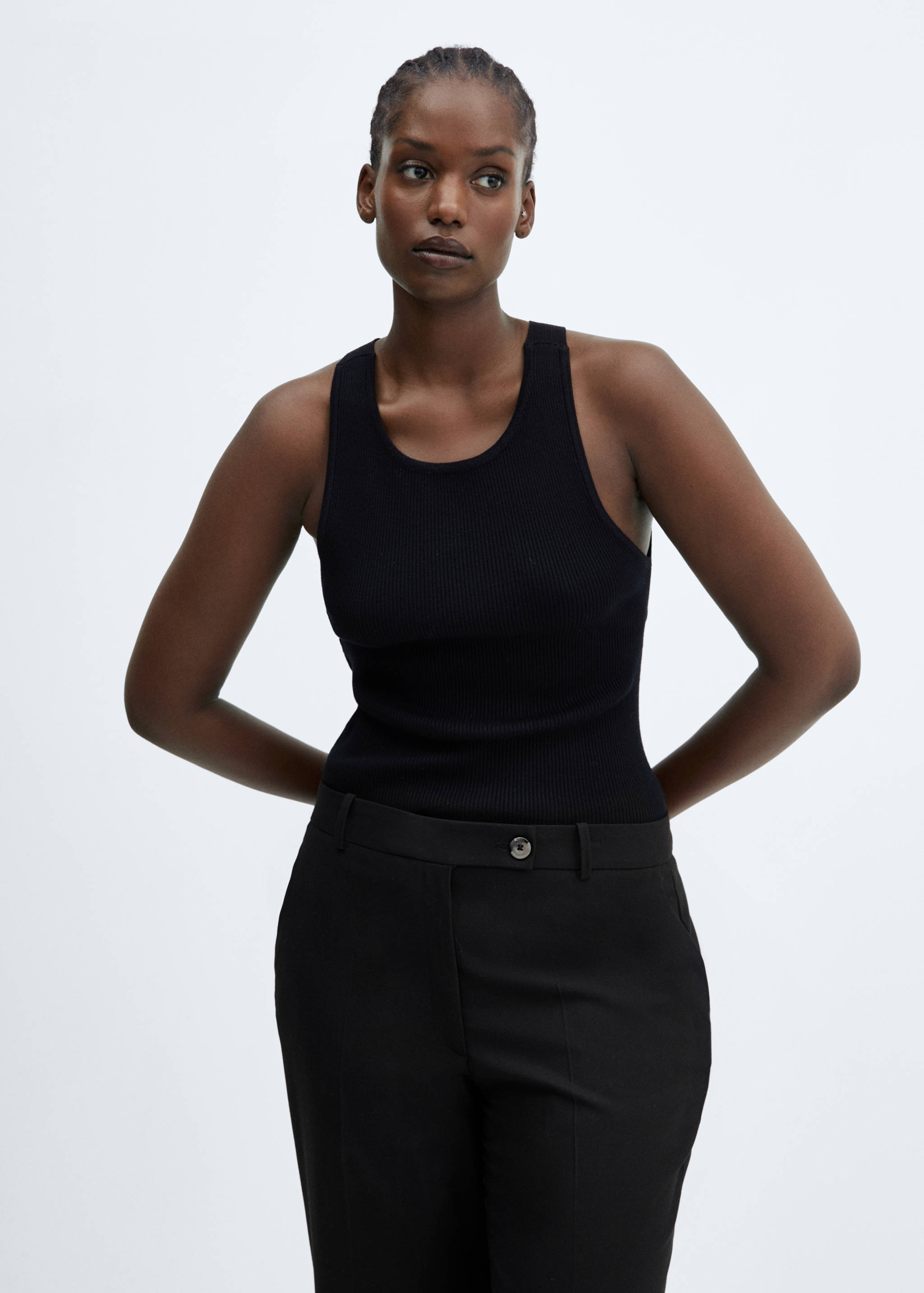 Gerade Hose mit seitlichem Knopf - Detail des Artikels 5