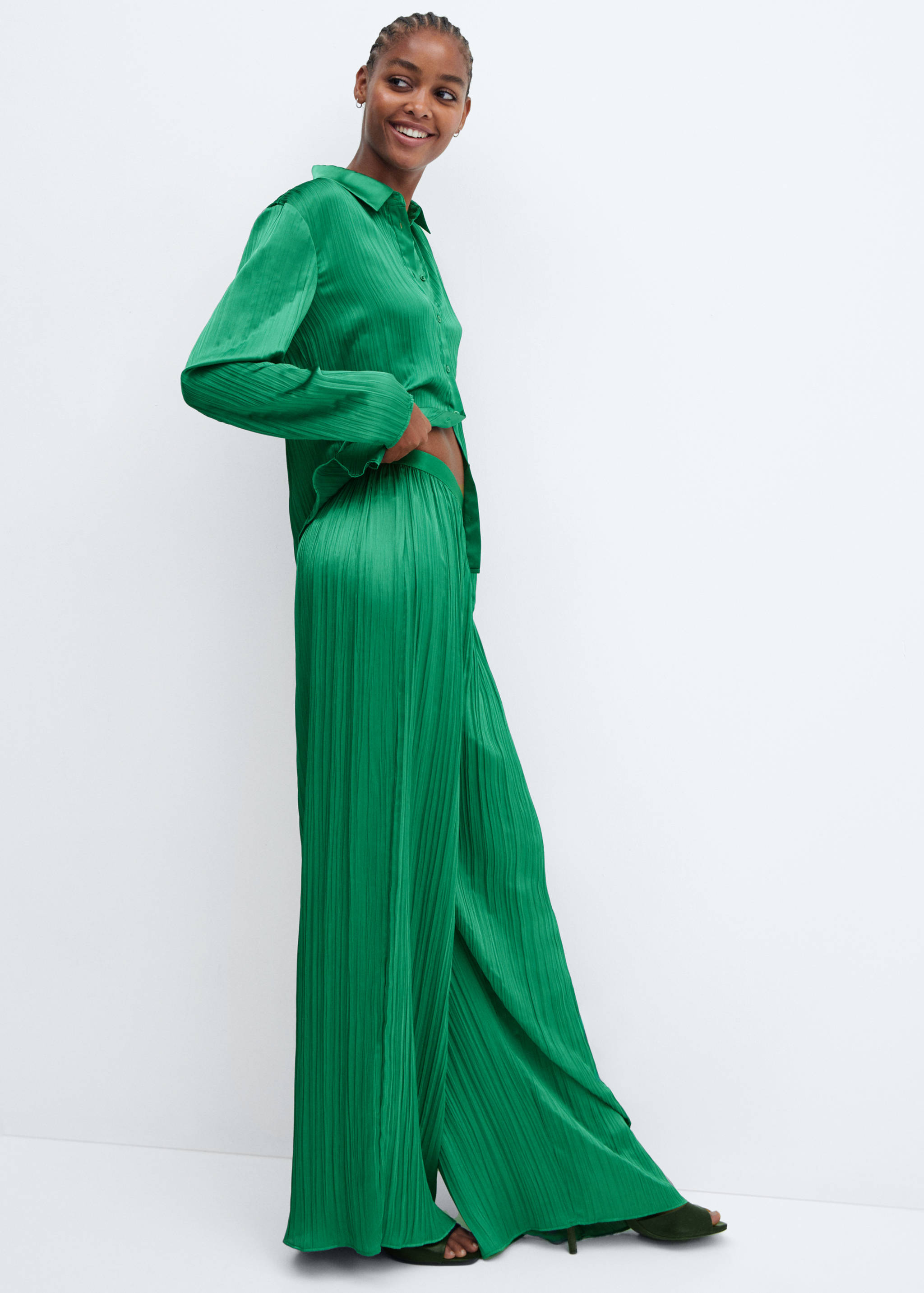 Pleated palazzo trousers - Details of the article 2