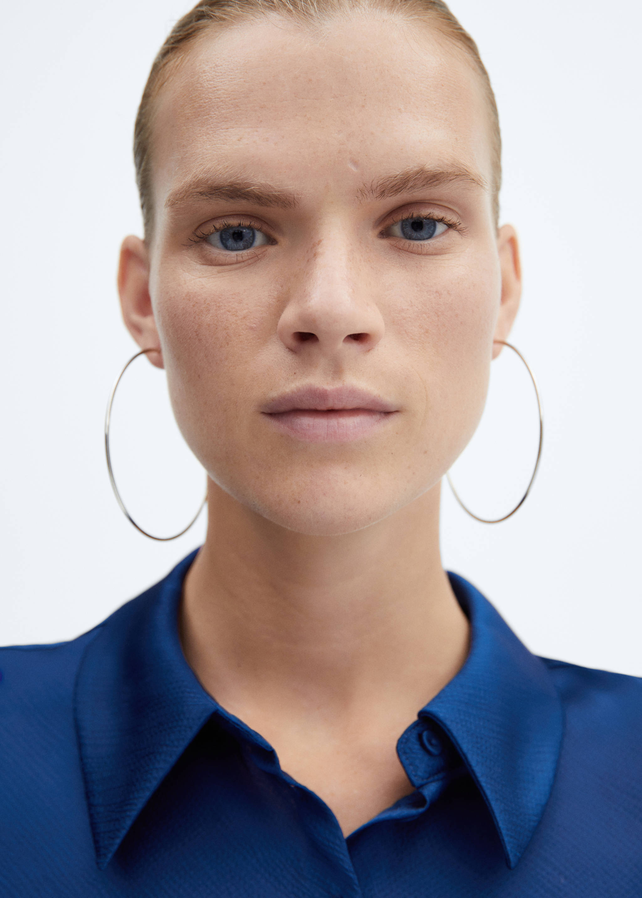 Hemd mit satinierter Textur - Detail des Artikels 1