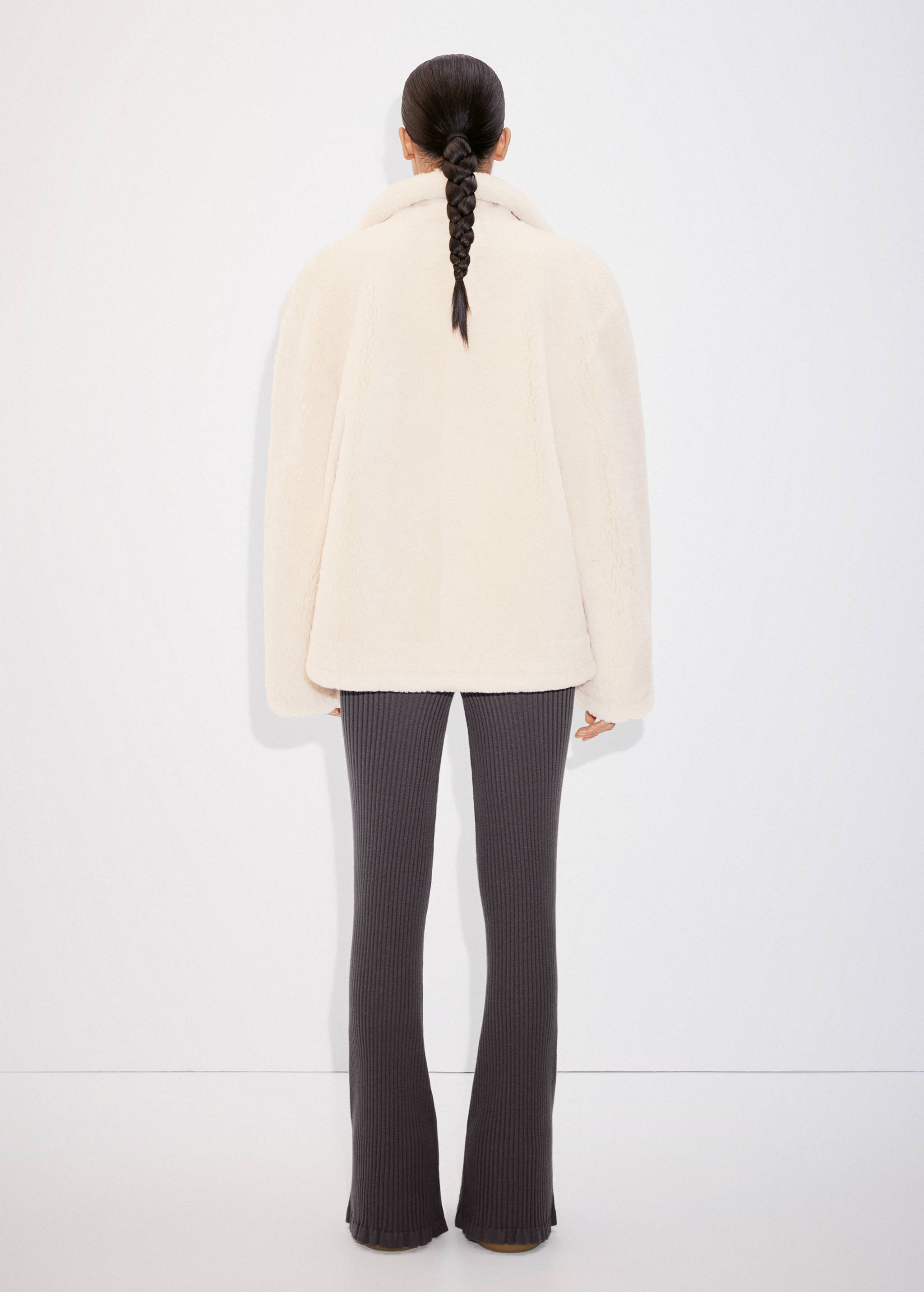 Pantalon évasé côtelé - Verso de l’article