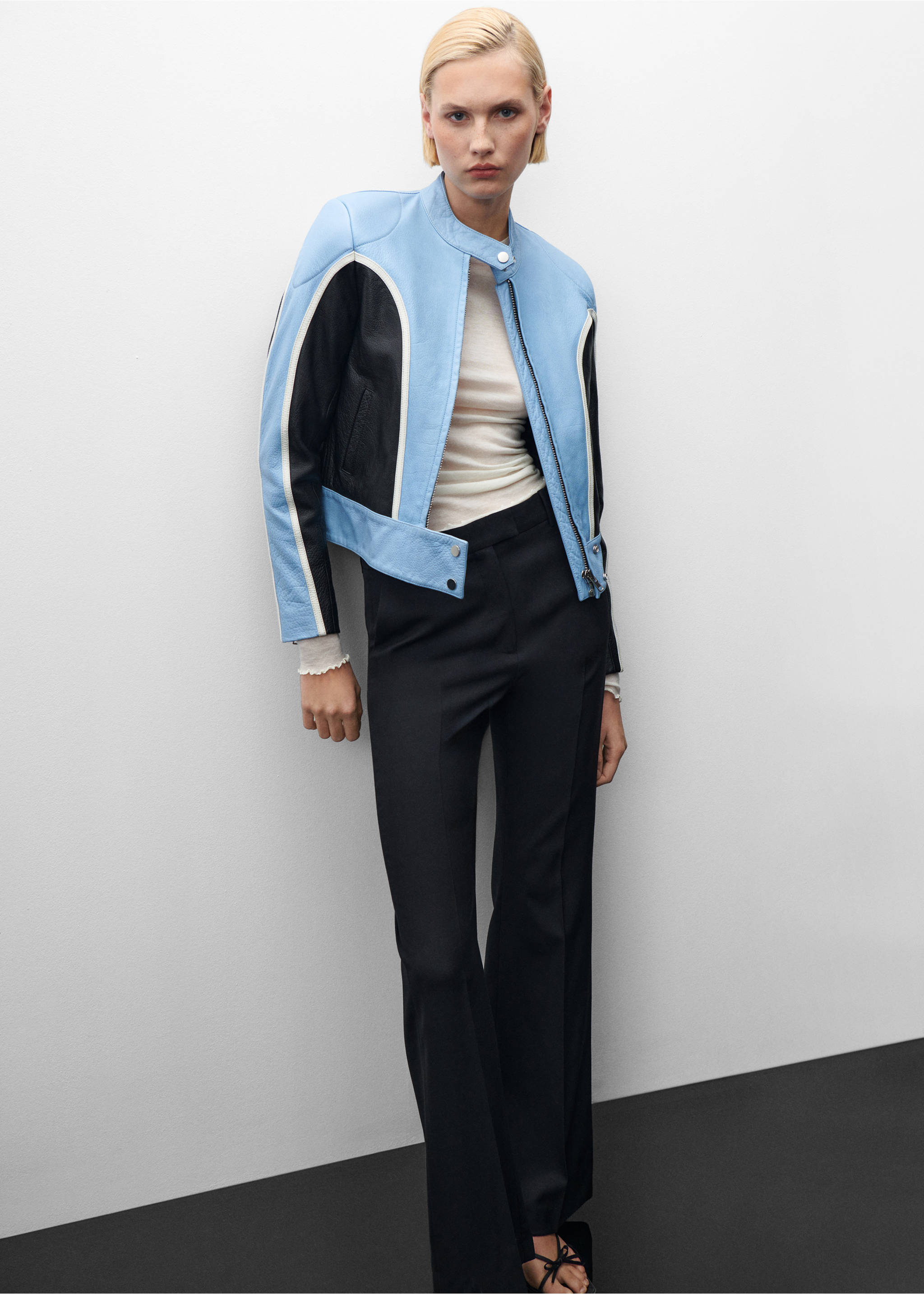 Contrast leather biker jacket - Details of the article 2, Blue. Ref: 57029115-00.