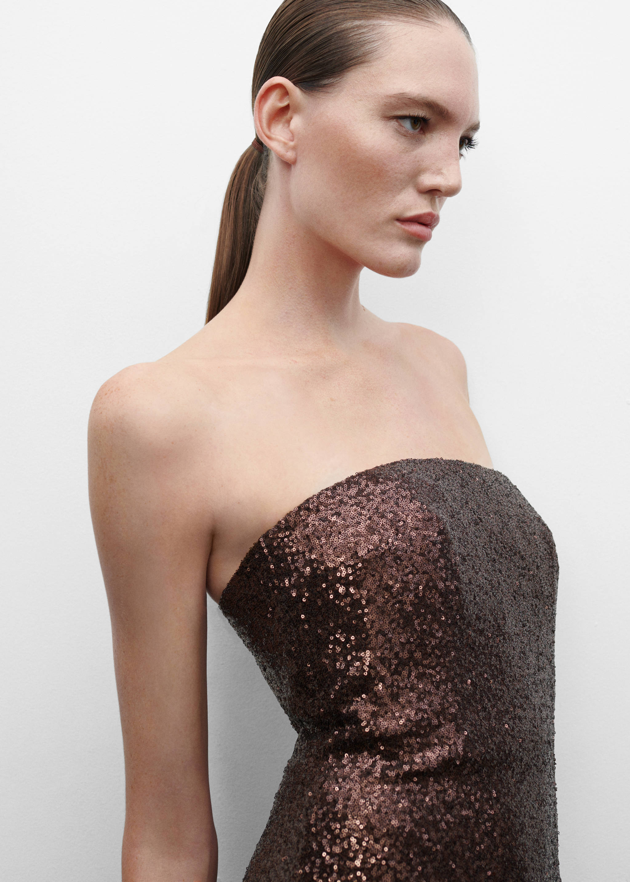 Strapless sequined dress - Details of the article 1