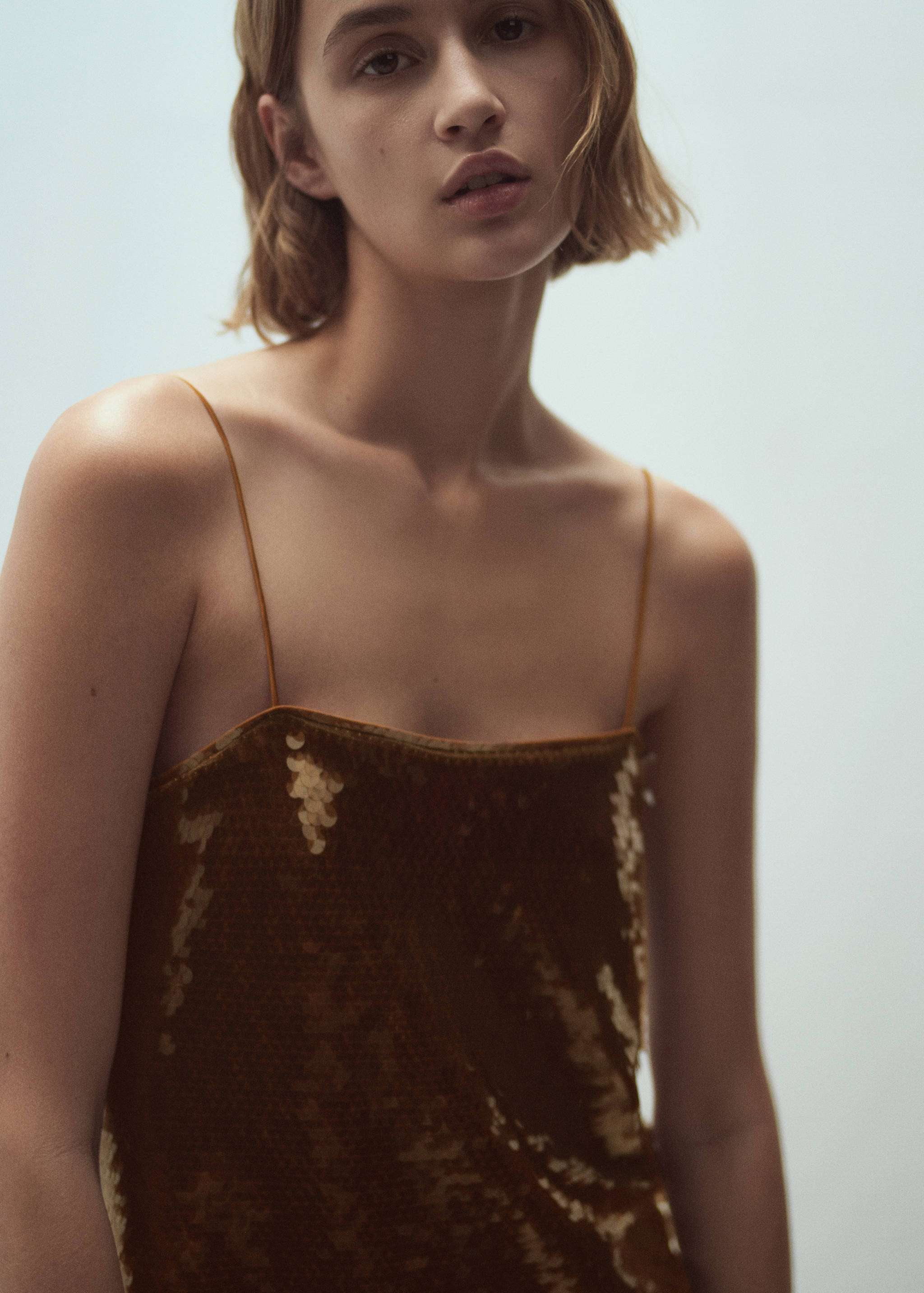 Sequin dress with fringe detail - Details of the article 1