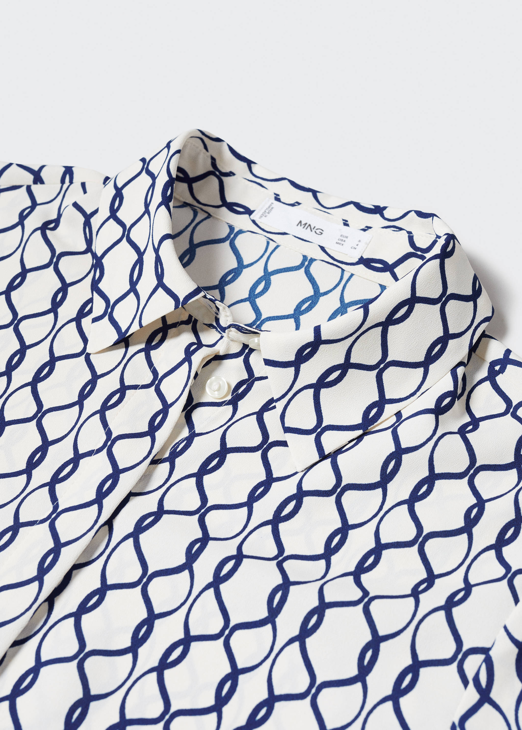 Regular flowy shirt - Details of the article 8