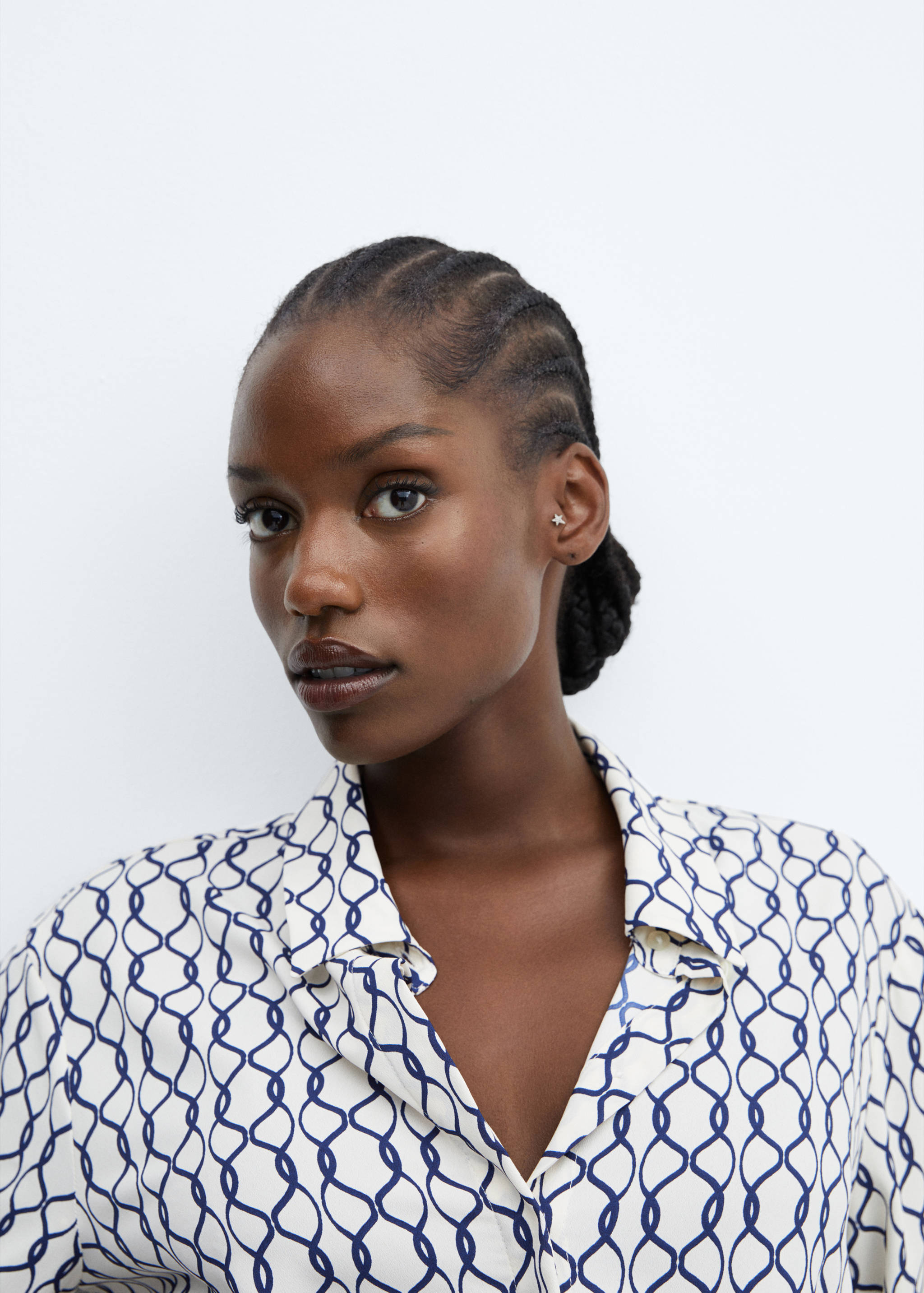 Regular flowy shirt - Details of the article 4