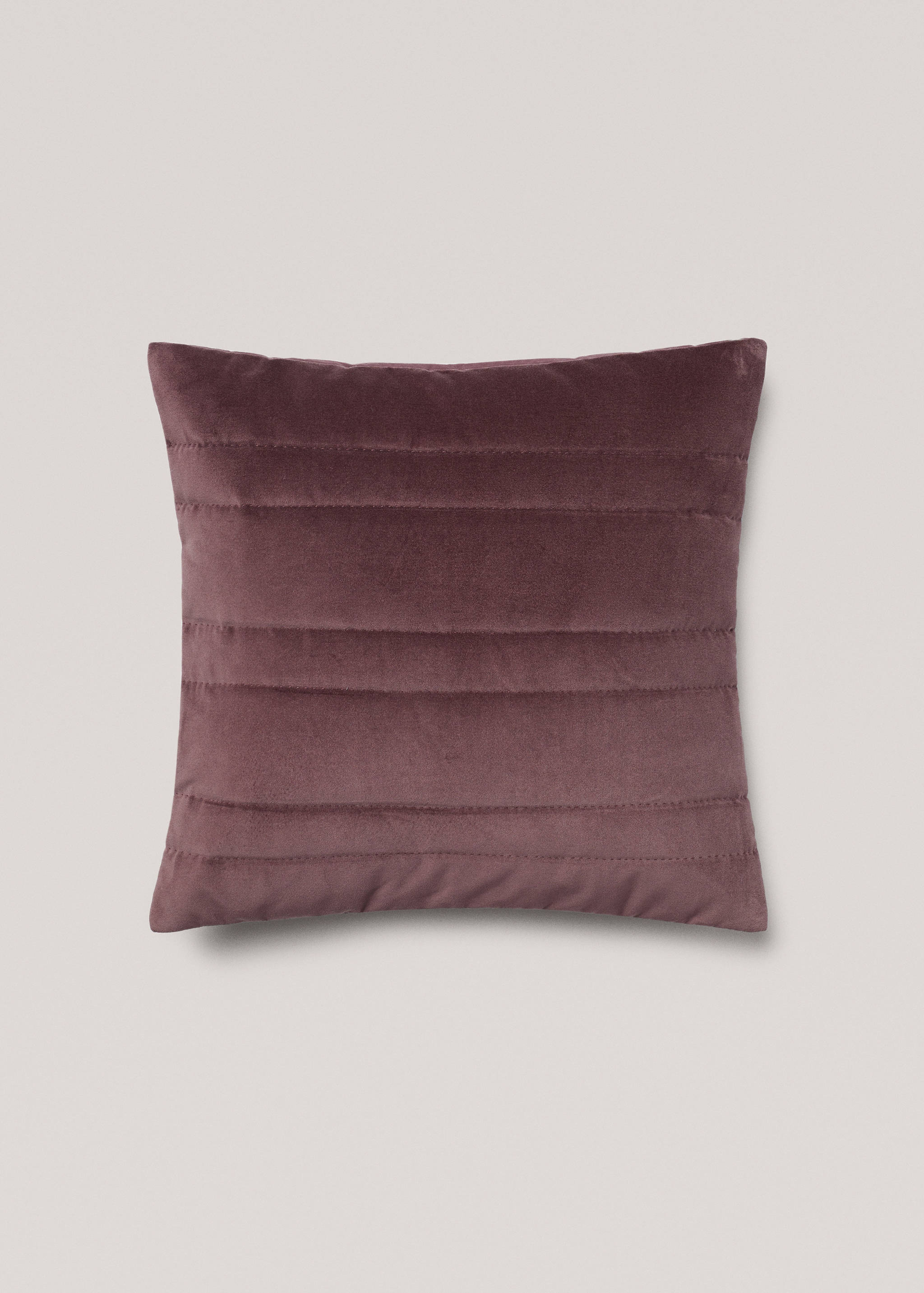 Kuddöverdrag sammetstextur - Artikel utan modell