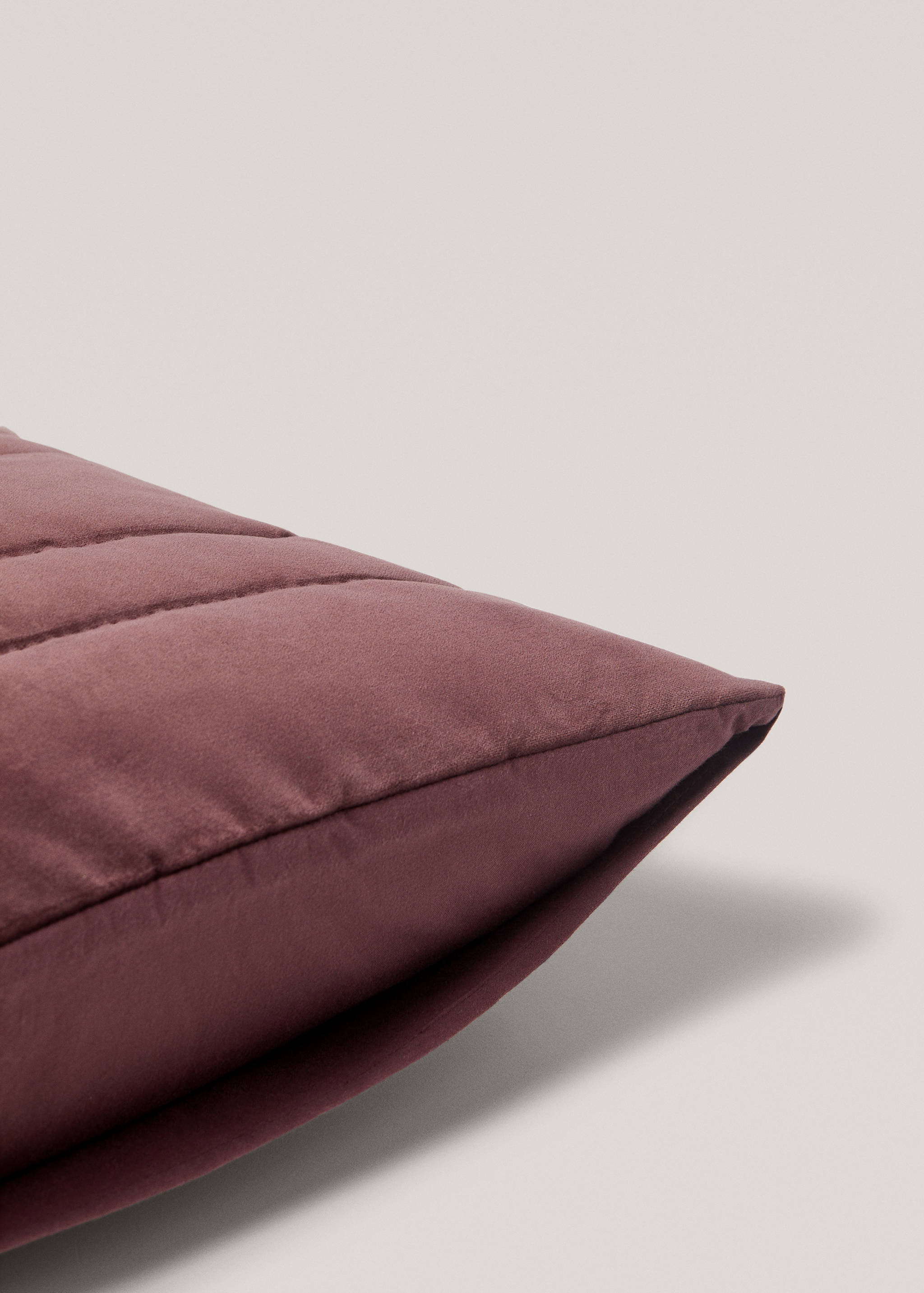 Kuddöverdrag sammetstextur - Detaljer om artikeln 2