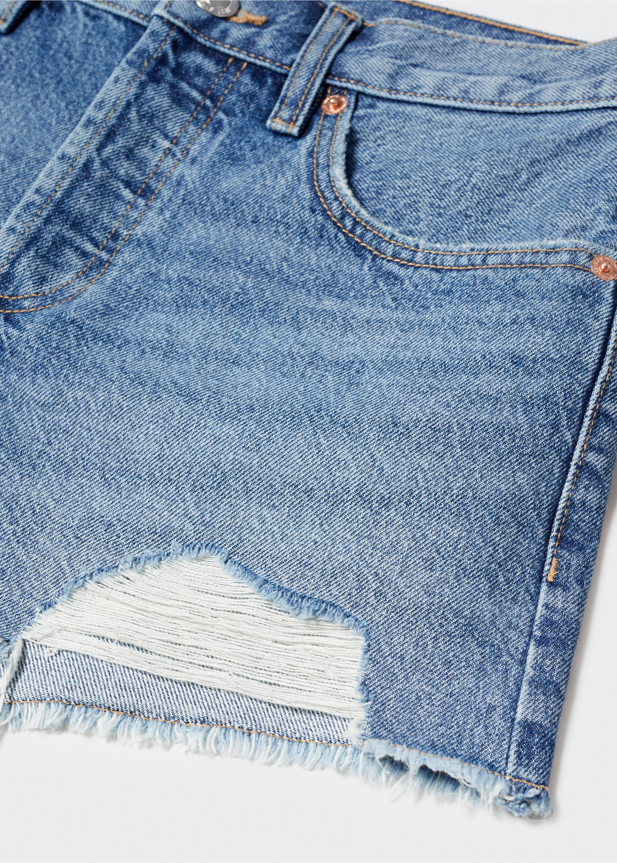 Broken denim shorts - Details of the article 8, Medium Blue. Ref: 57030038-00.