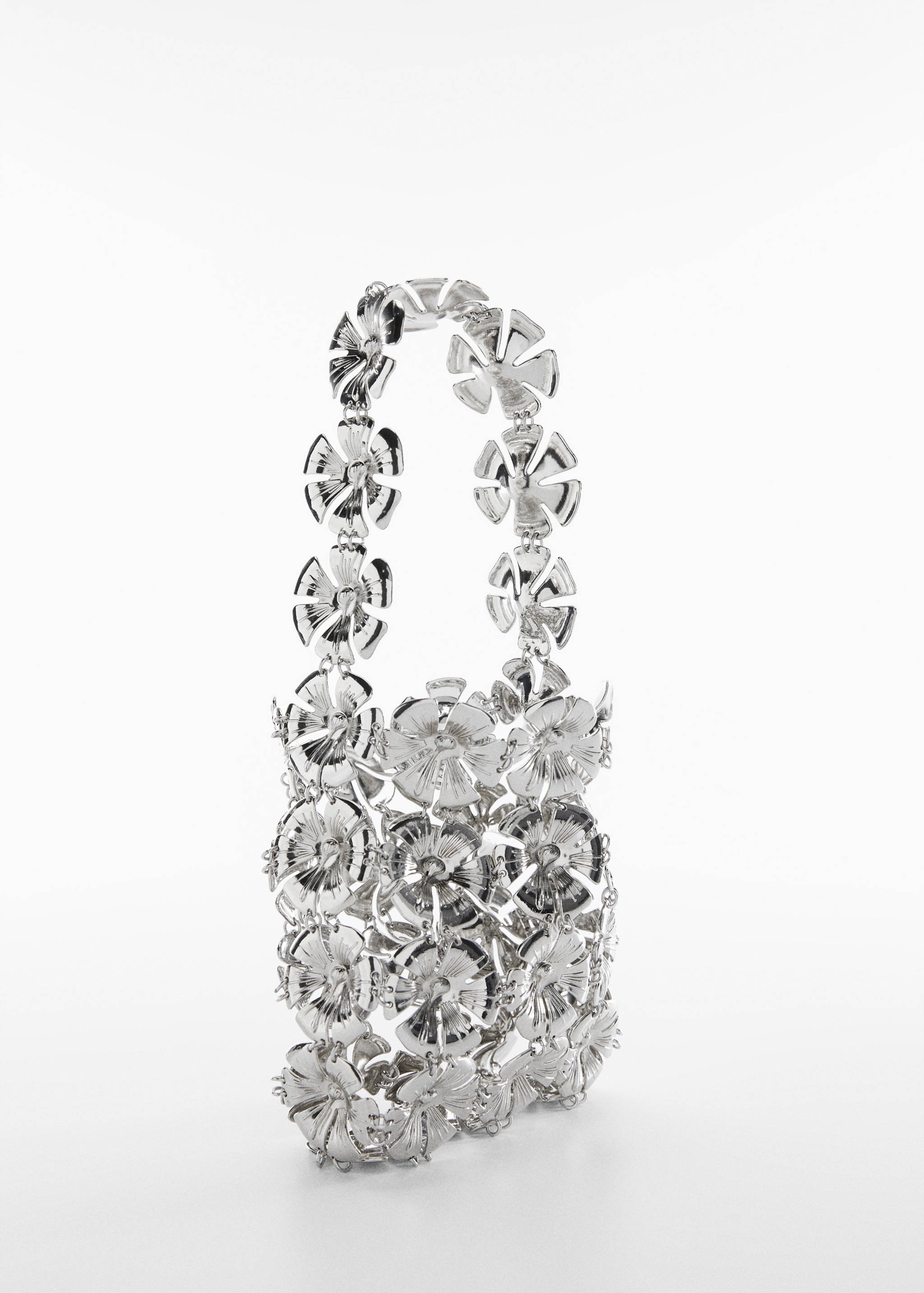 Kabelka s kovovými květy - Náhled ve středové rovině