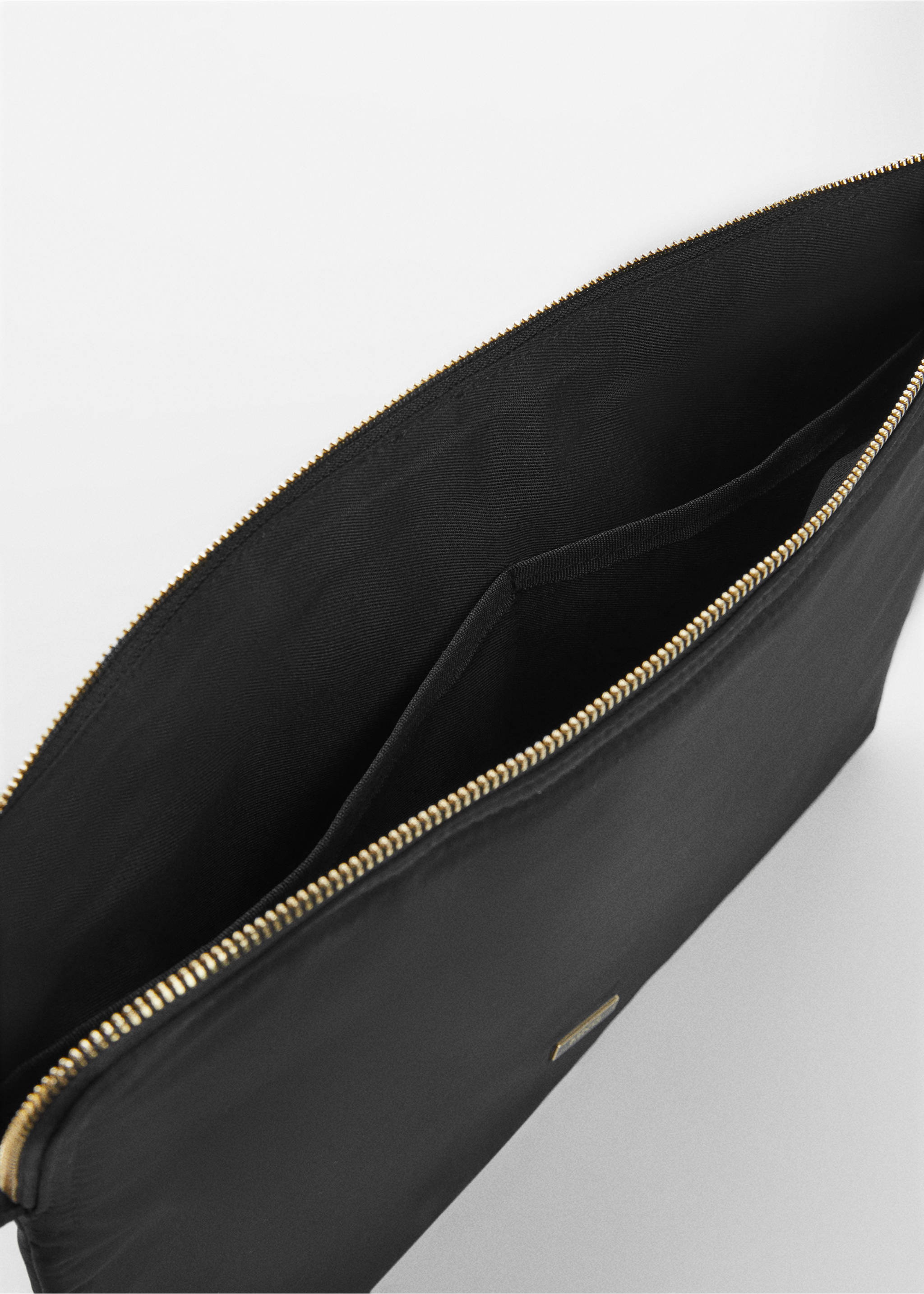 Housse ordinateur portable nylon - Détail de l'article 1, Noir. Ref: 57030134-00.