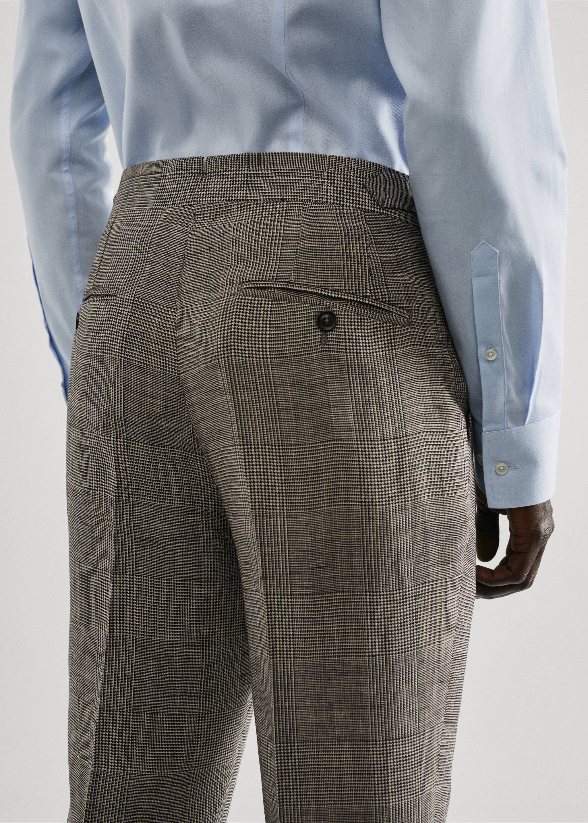 Check linen suit trousers - Details of the article 4