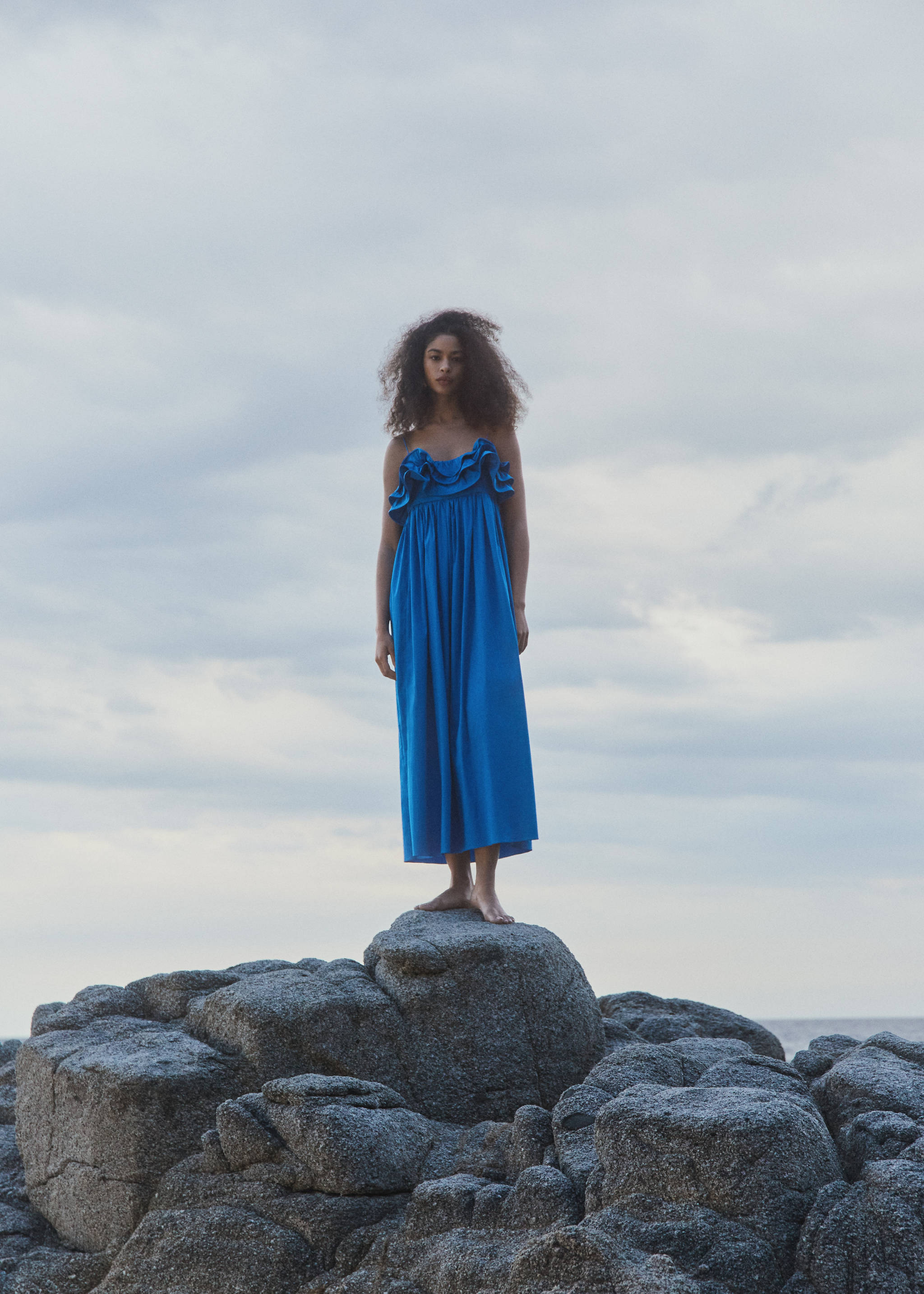 Long dress with ruffles - Details of the article 6