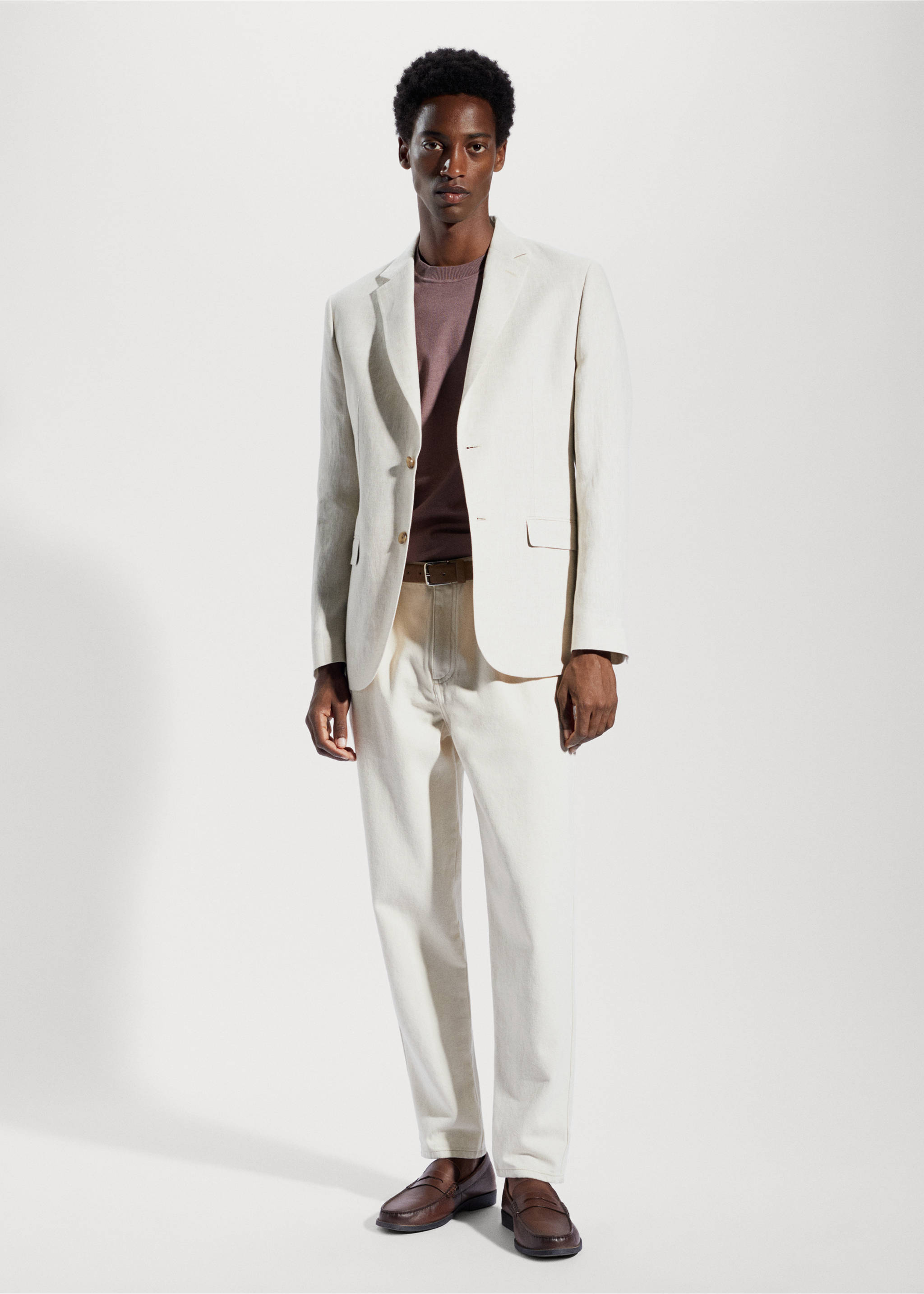 100% linen slim fit blazer - General plane, Sand. Ref: 57030551-00.