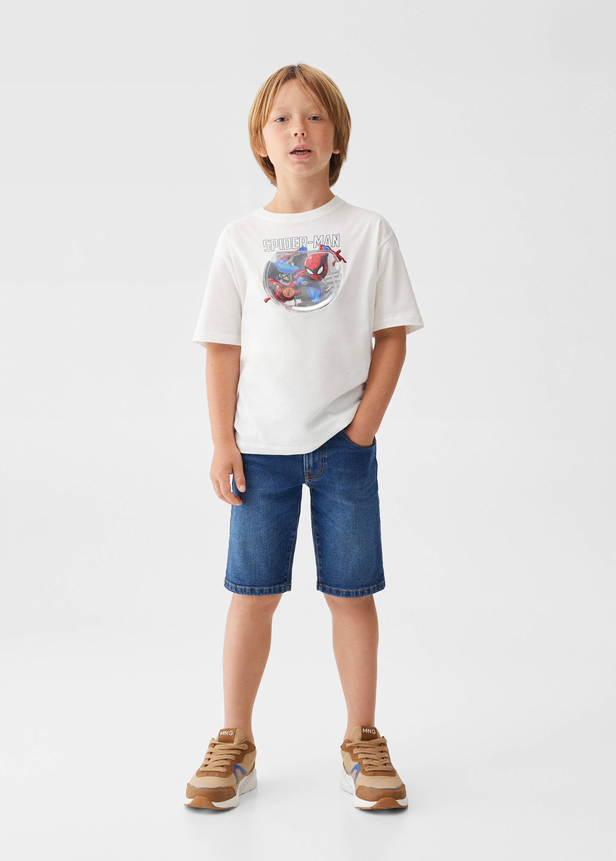 Interaktivní tričko Avengers - Celkový náhled