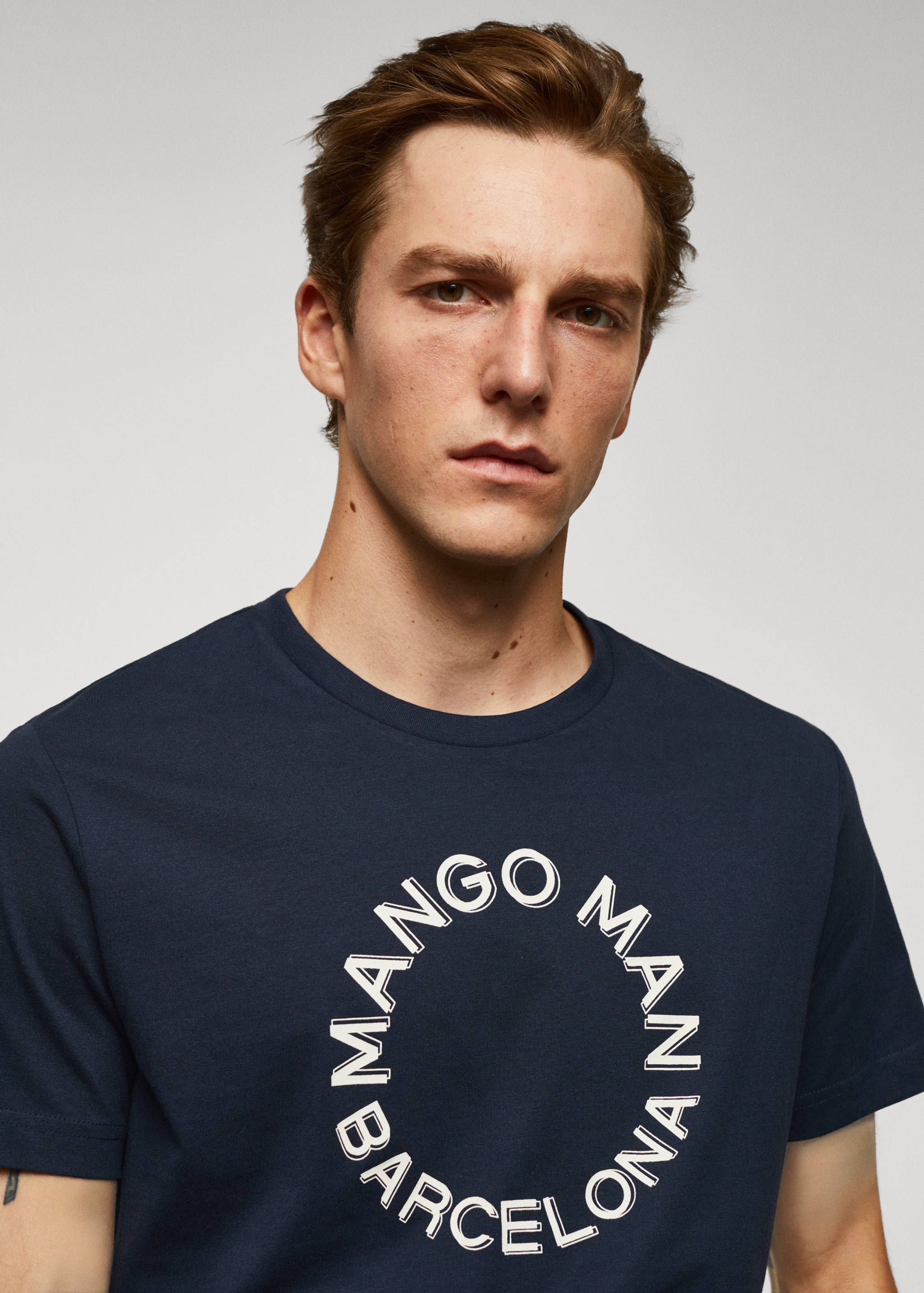 100% cotton t-shirt with logo - Details of the article 1