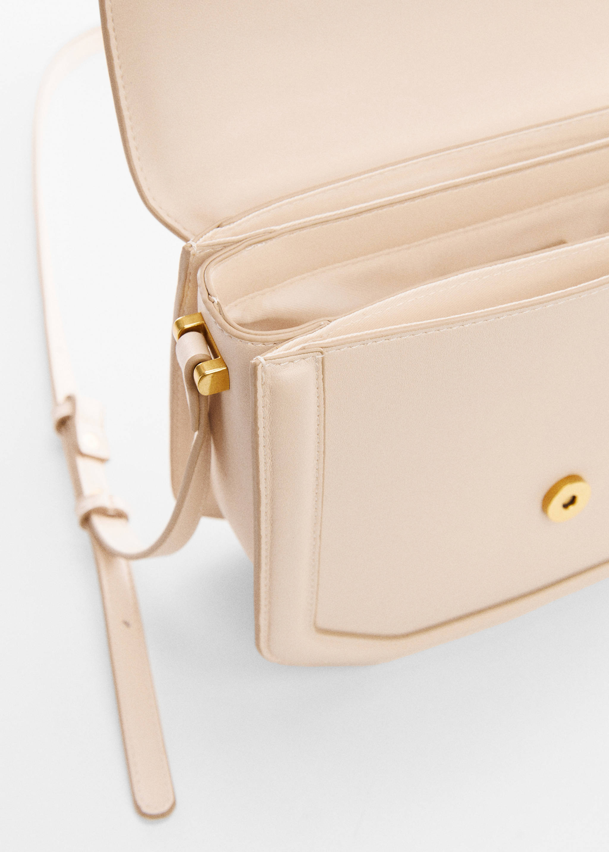 Geometric flap bag - Details of the article 2