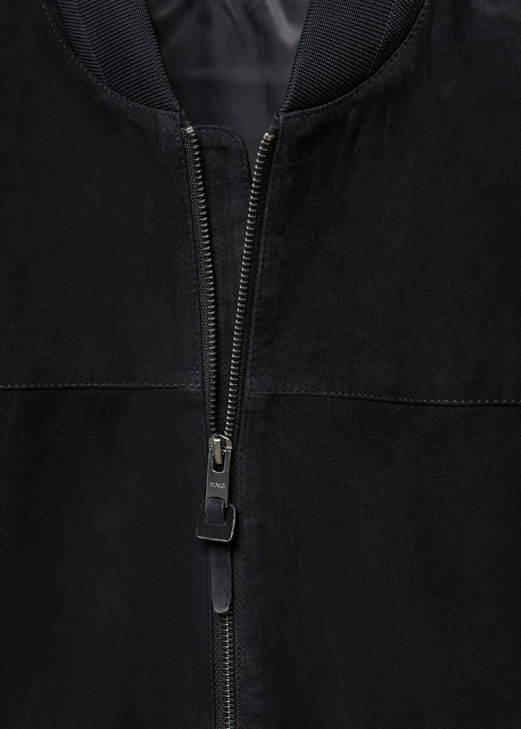 Leather bomber jacket - Details of the article 8
