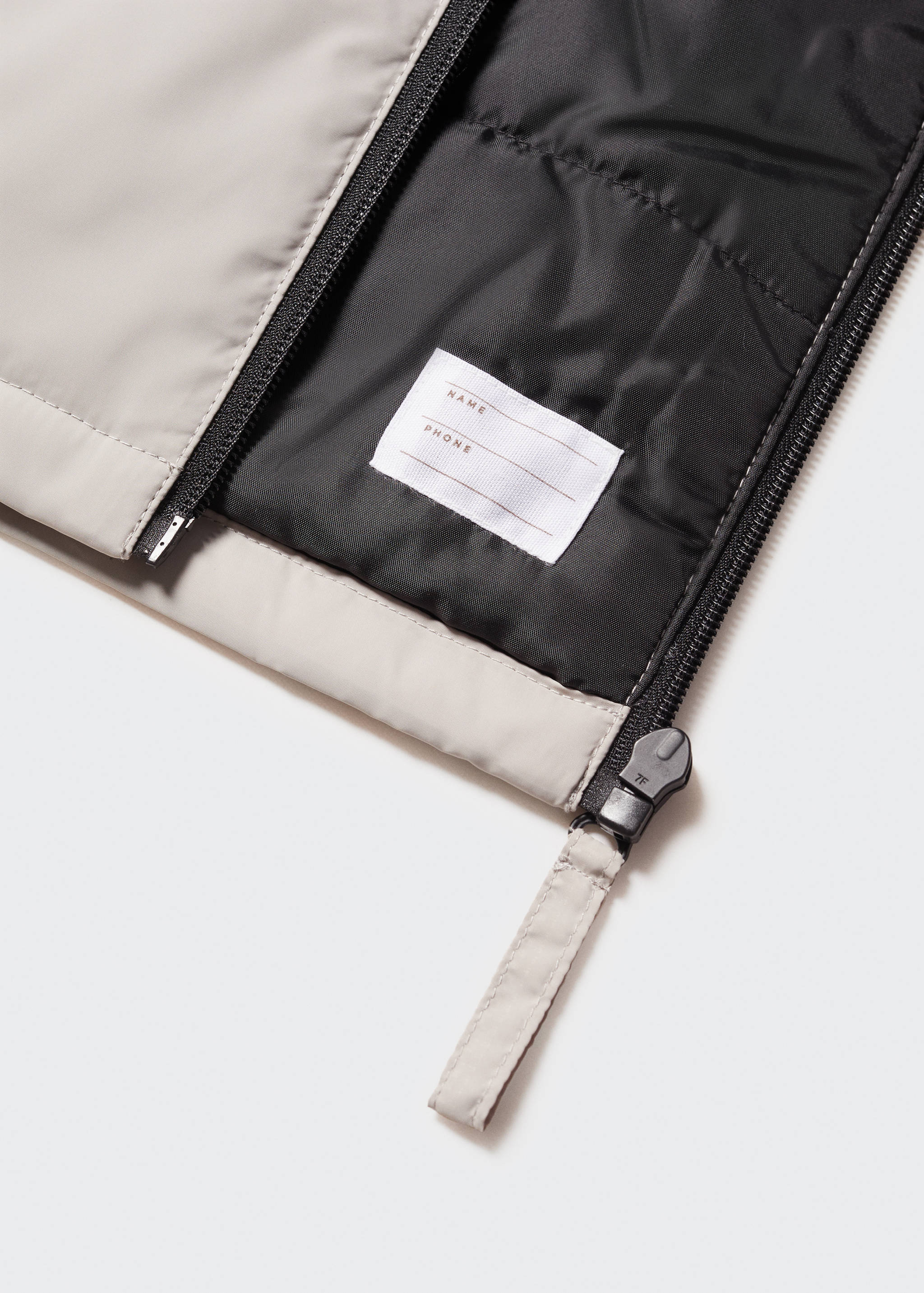 Prošívaný anorak s kapucí - Detail zboží 8