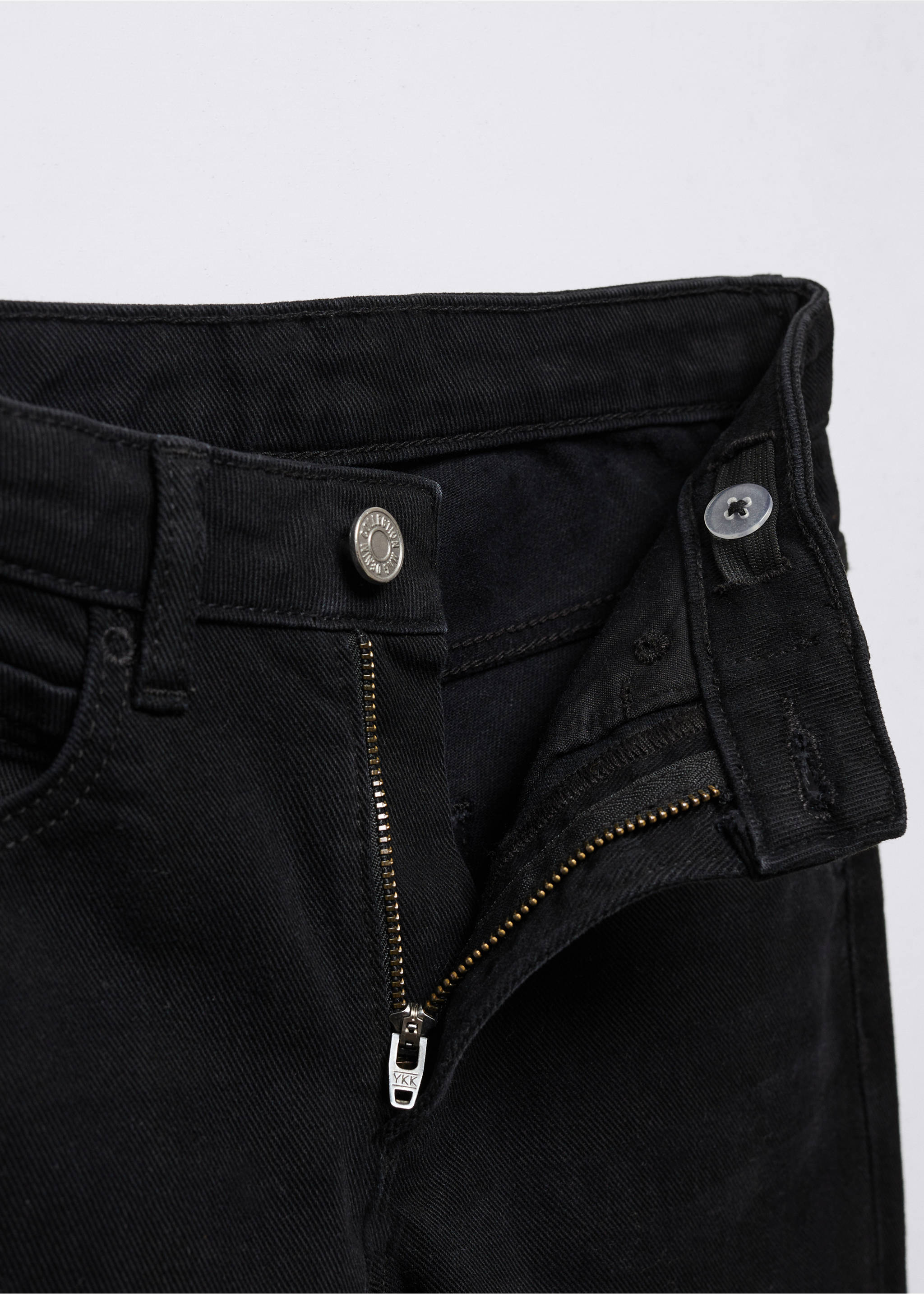 Texans regular fit - Detall de l'article 8, Black denim. Ref: 57032516-00.