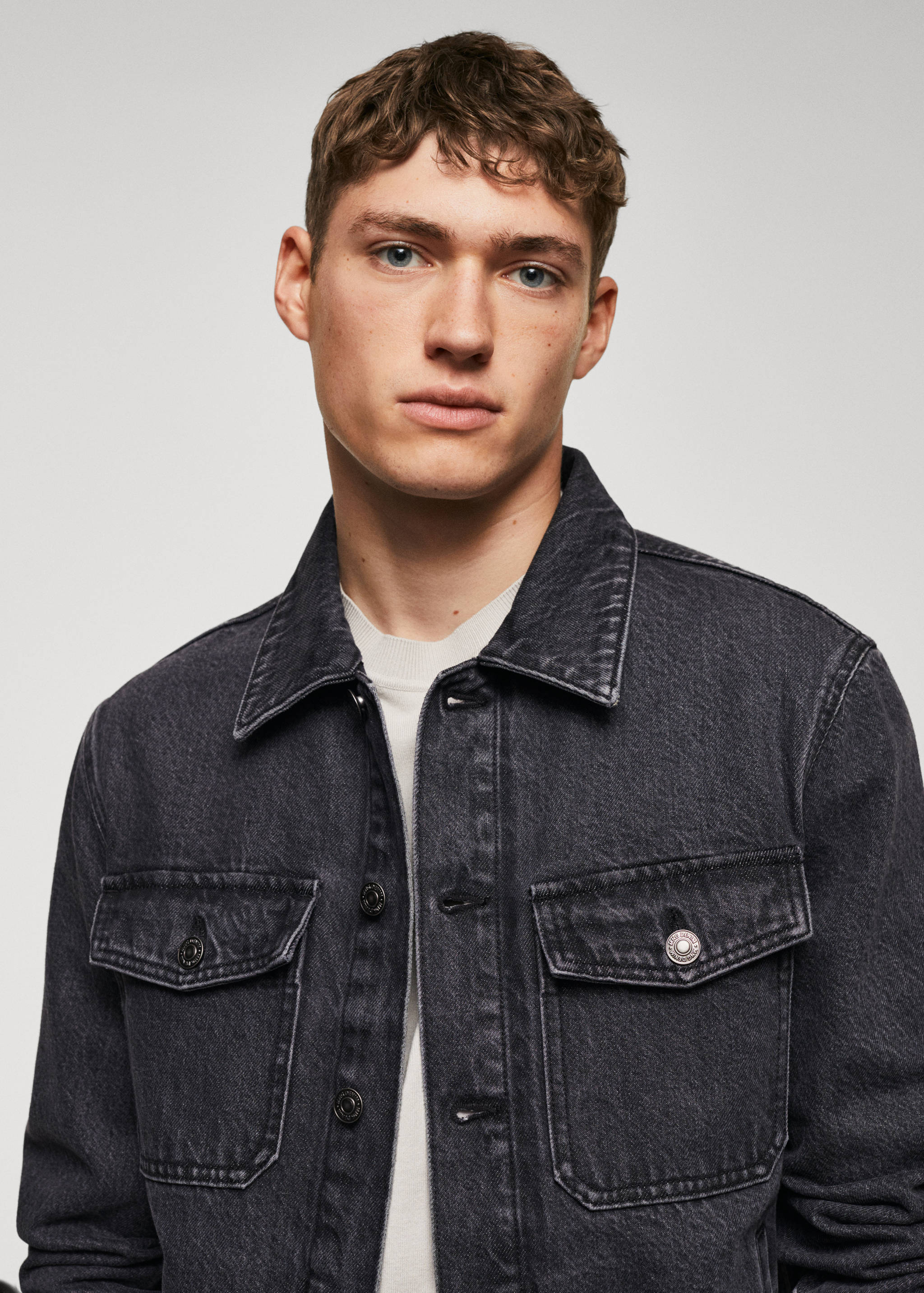 Džínová svrchní košile s kapsami - Detail zboží 1