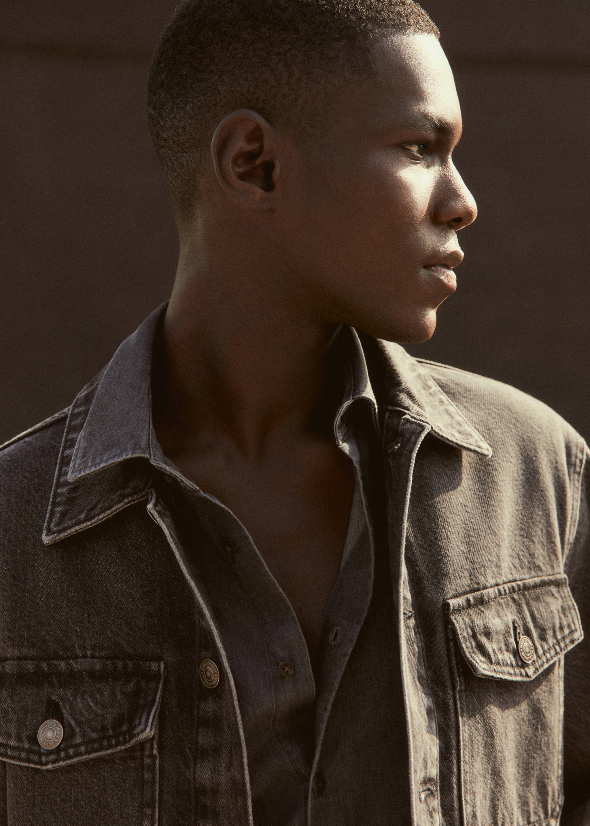 Džínová svrchní košile s kapsami - Detail zboží 6