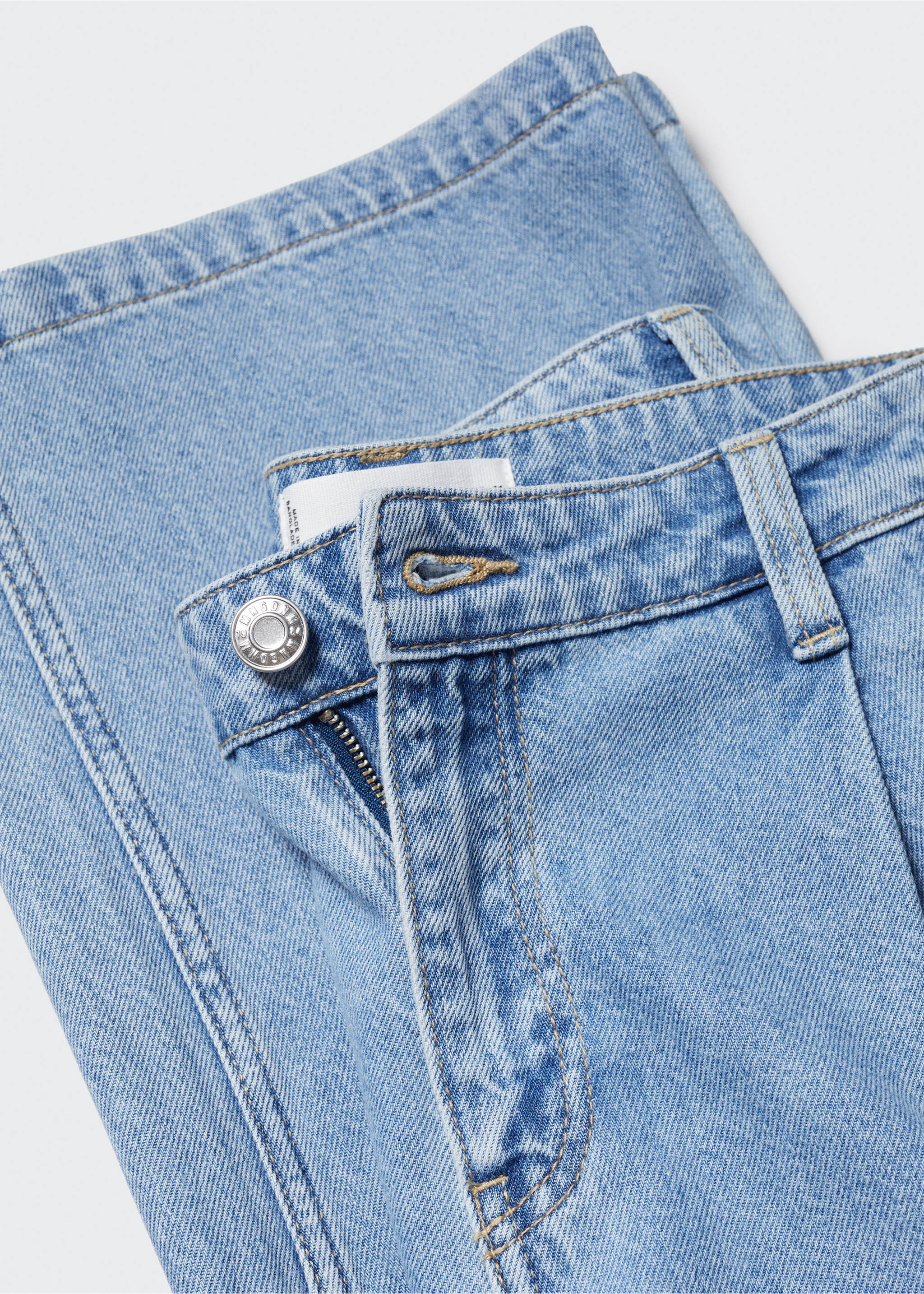 Straight pleated jeans - Details of the article 8, Medium Blue. Ref: 57032894-00.