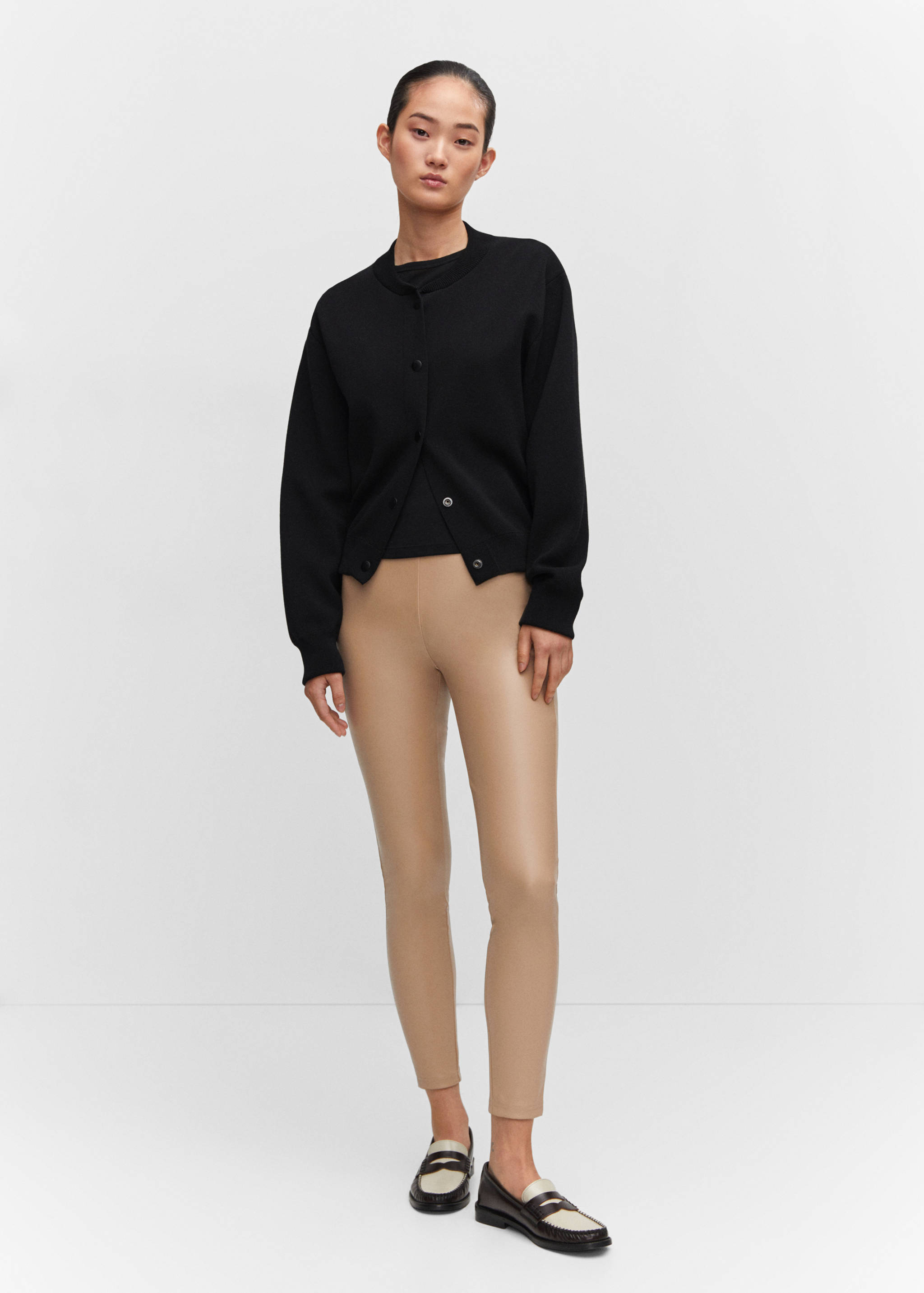 Faux-leather leggings - General plane