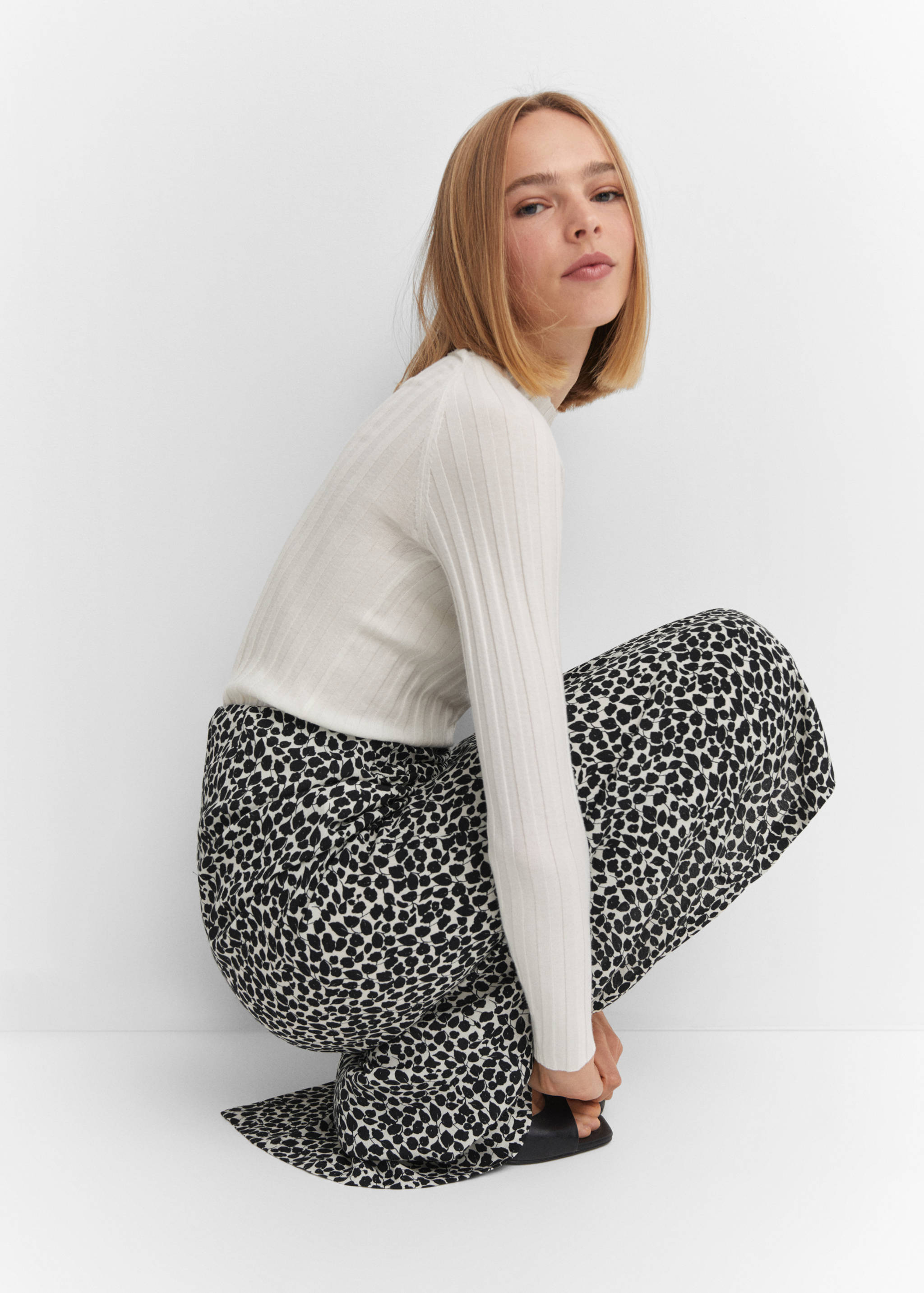 Gemusterter Rock mit Schlitz - Detail des Artikels 2