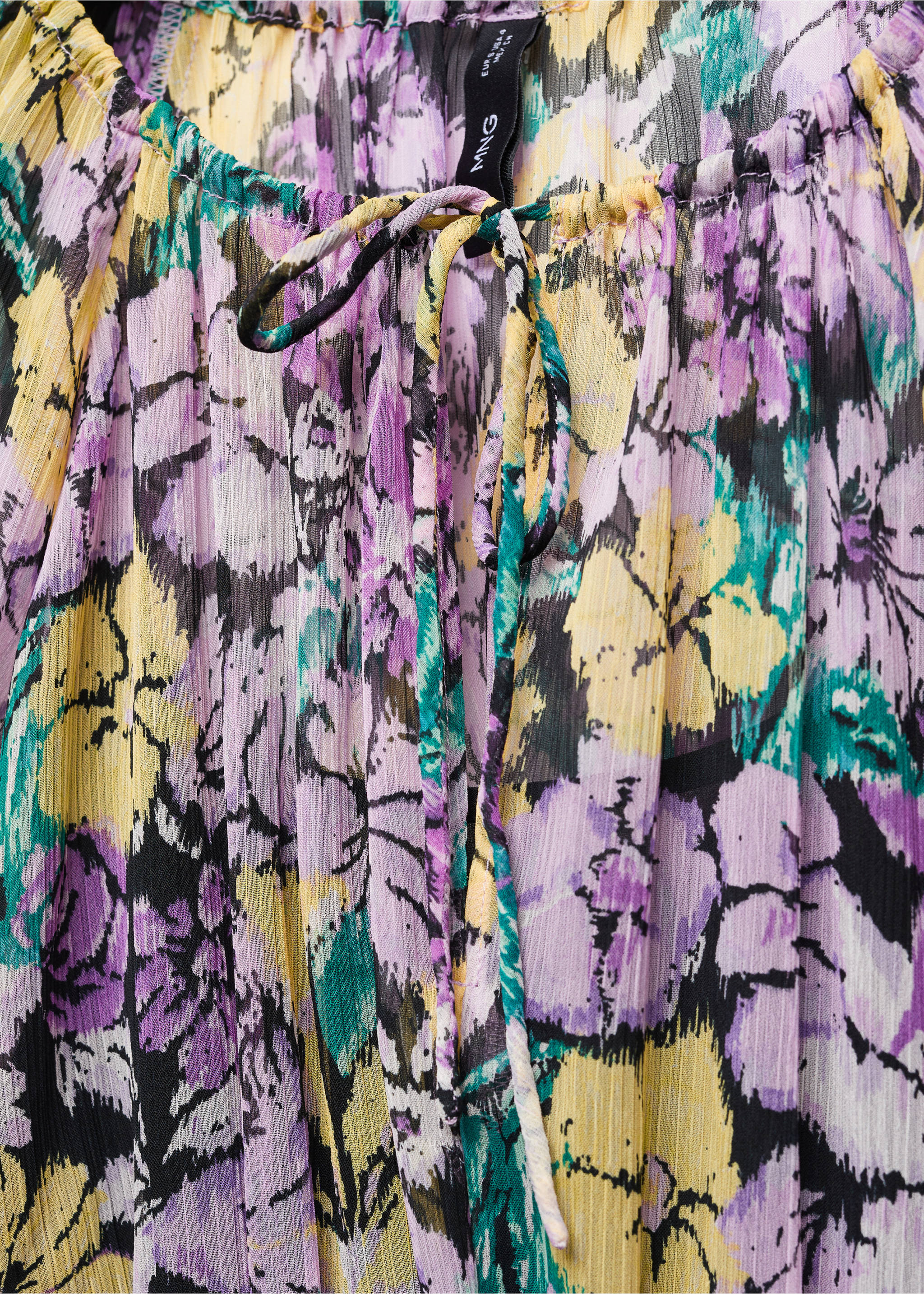 Textured floral-pattern dress - Details of the article 8, Lilac. Ref: 57033809-00.