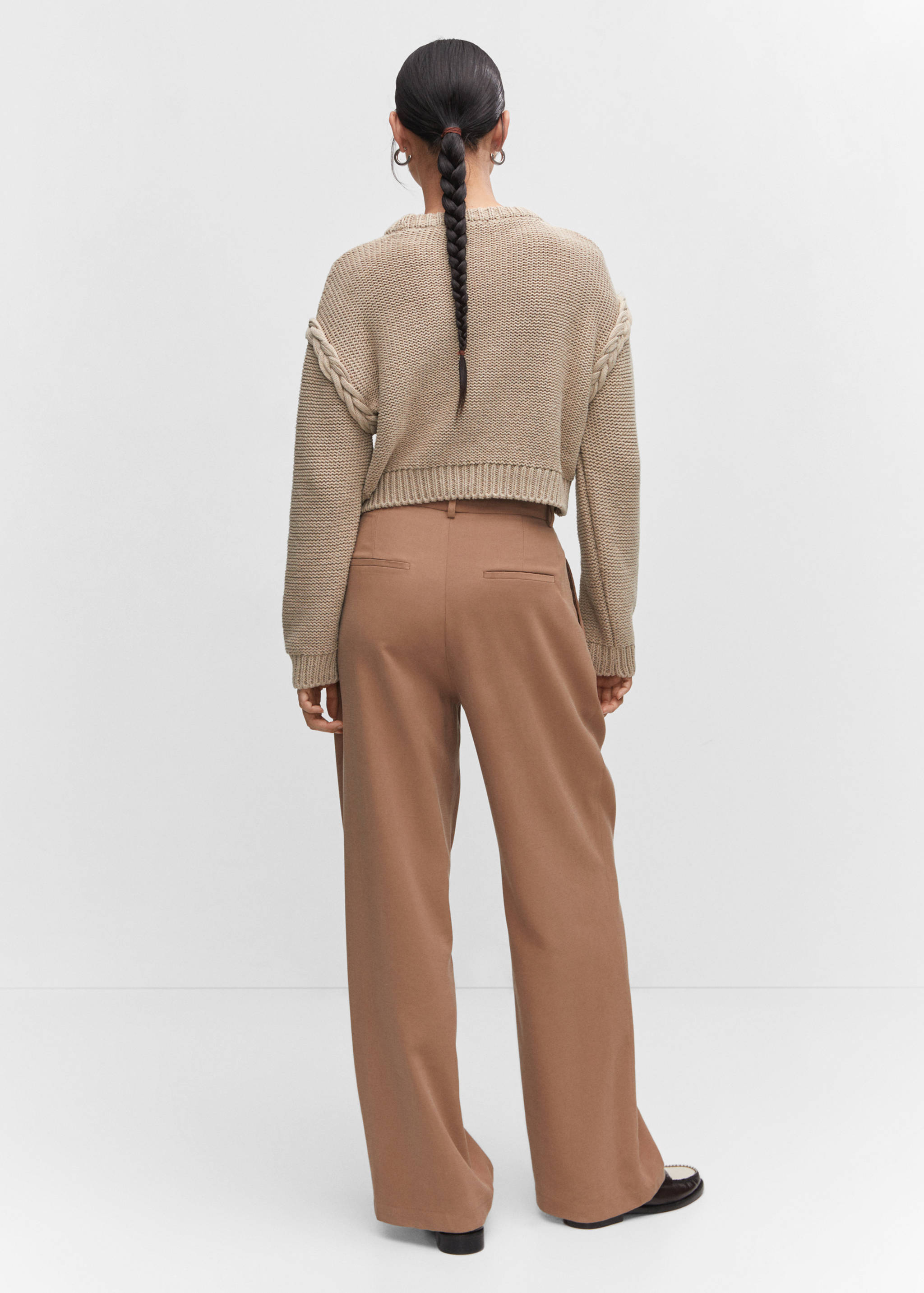 Braided knitted sweater - Reverse of the article