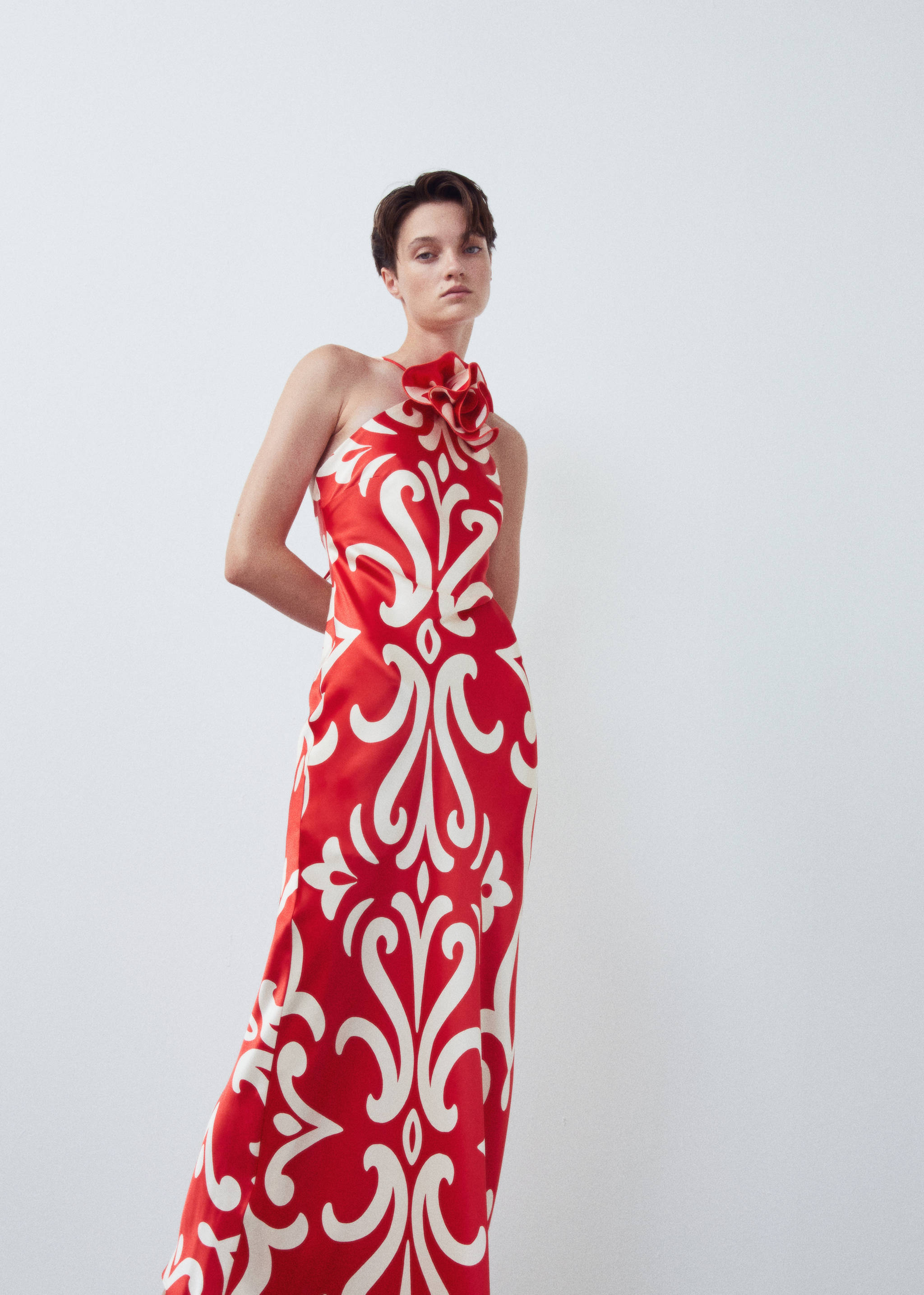 Vestido halter detalle flor - Detalle del artículo 7