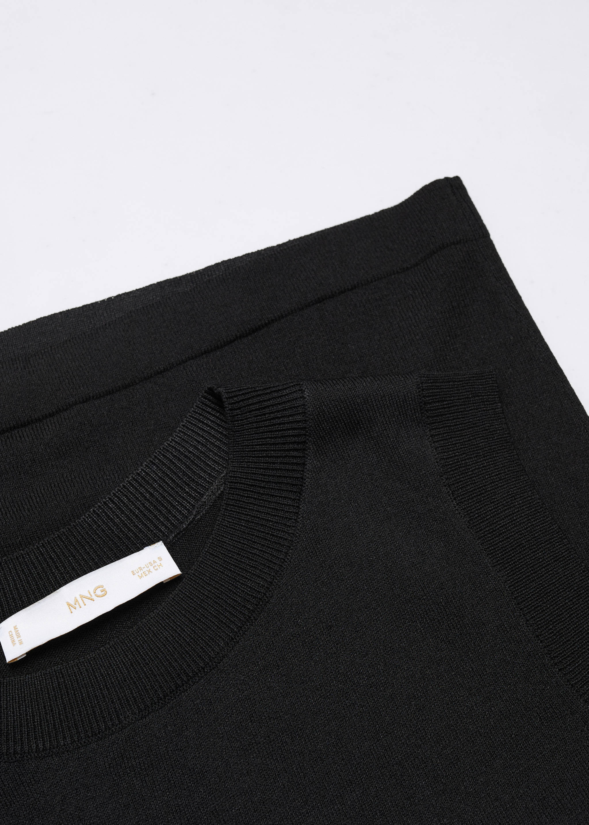 Top crop coll halter - Detall de l'article 8